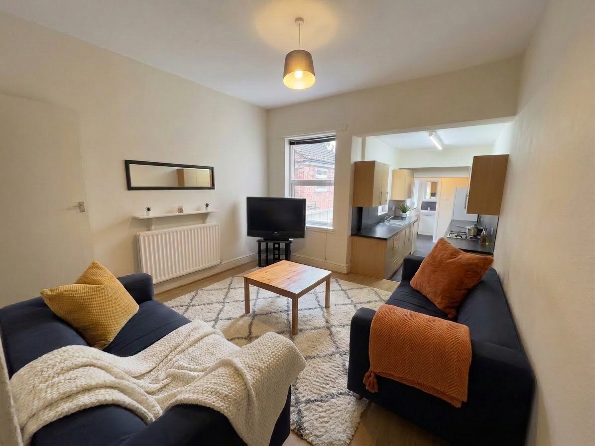 4 Bed house to Rent in Selly Oak | B29 7BP - Image 1