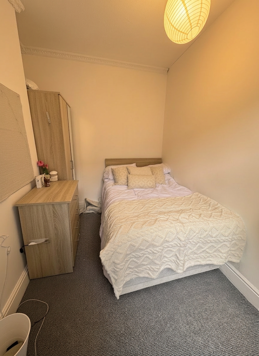 4 Bed house to Rent in Edgbaston | B16 9DP - Image 2