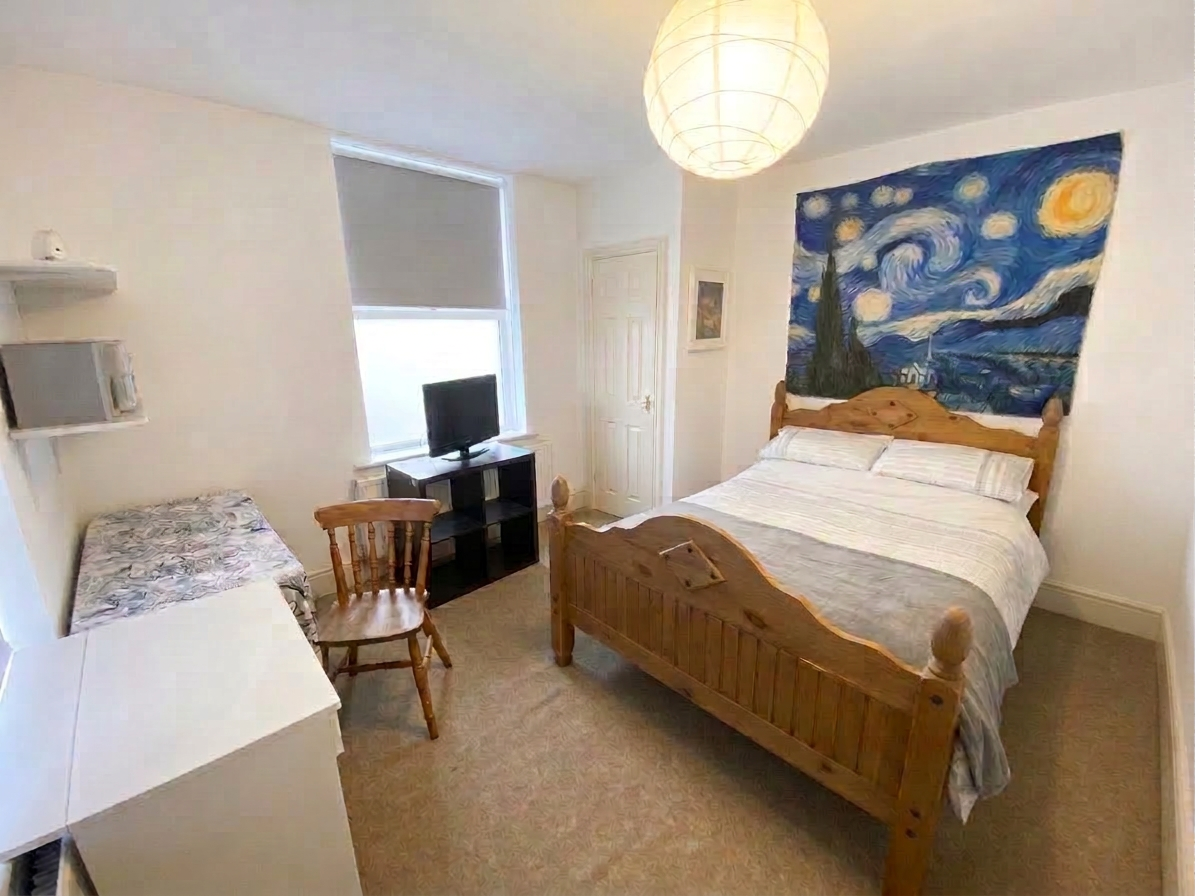 4 Bed house to Rent in Edgbaston | B16 9DZ - Image 6