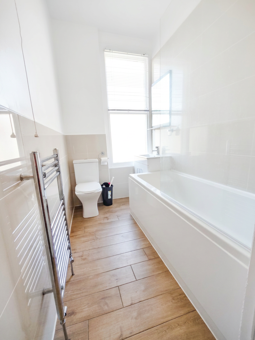 5 Bed house to Rent in Horfield | BS7 9QG - Image 5