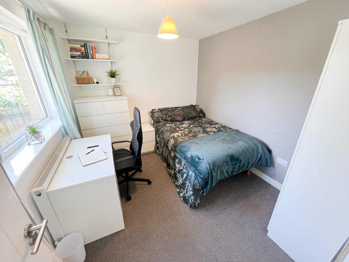 4 Bed house to Rent in Harborne | B17 0LD - Image 4