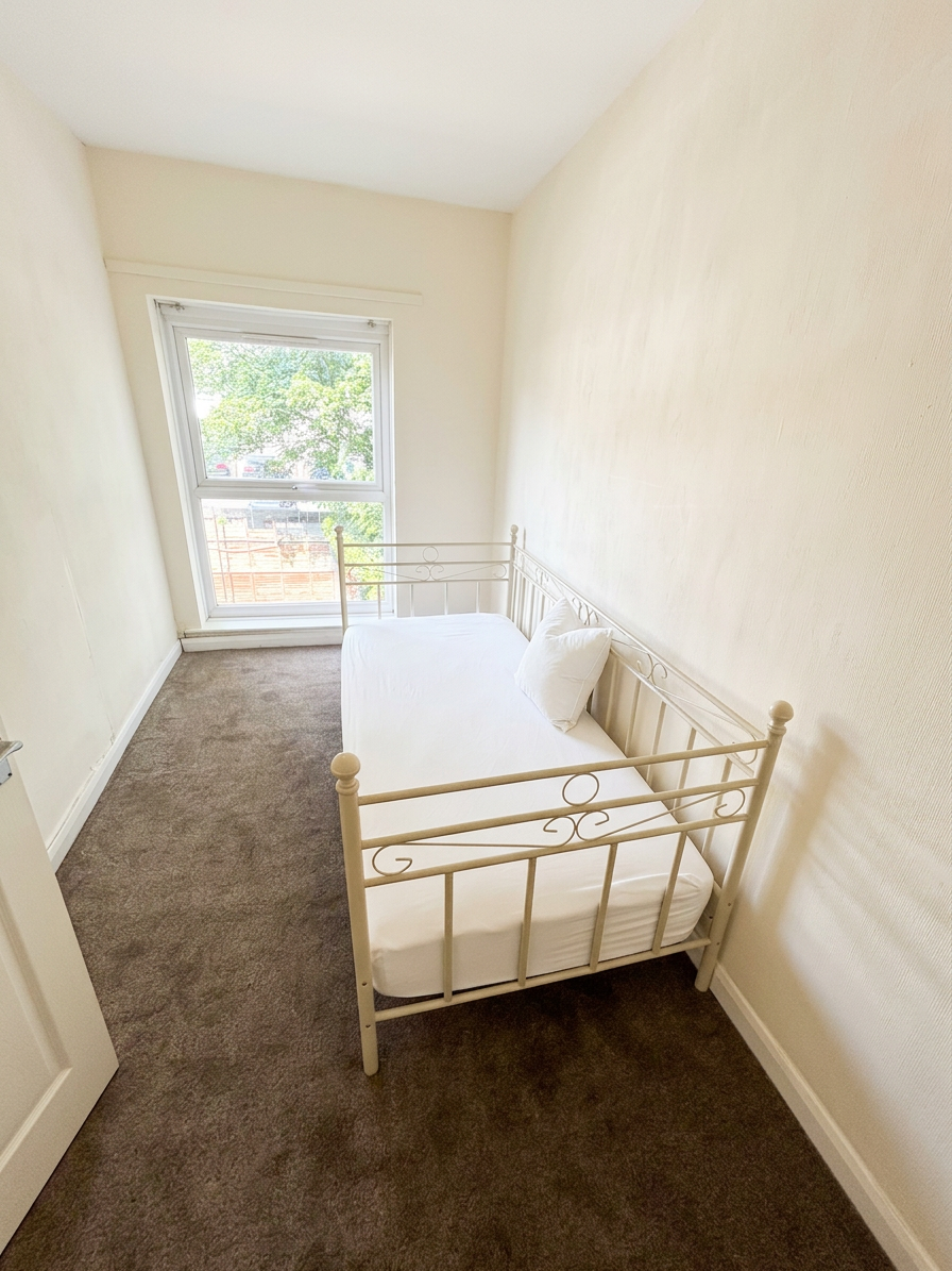 5 Bed house to Rent in Edgbaston | B16 8XL - Image 6