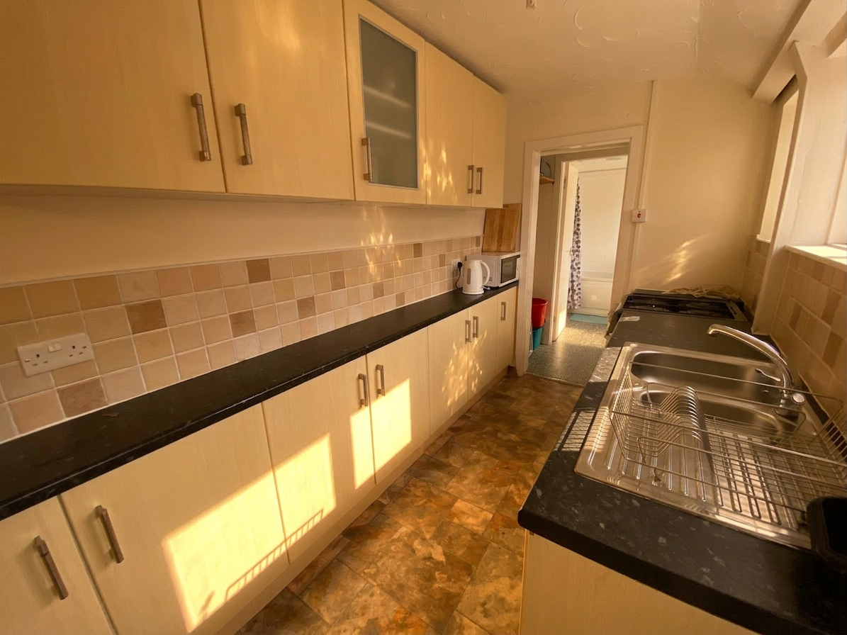 3 Bed house to Rent in Beeston | NG9 2EX - Image 6