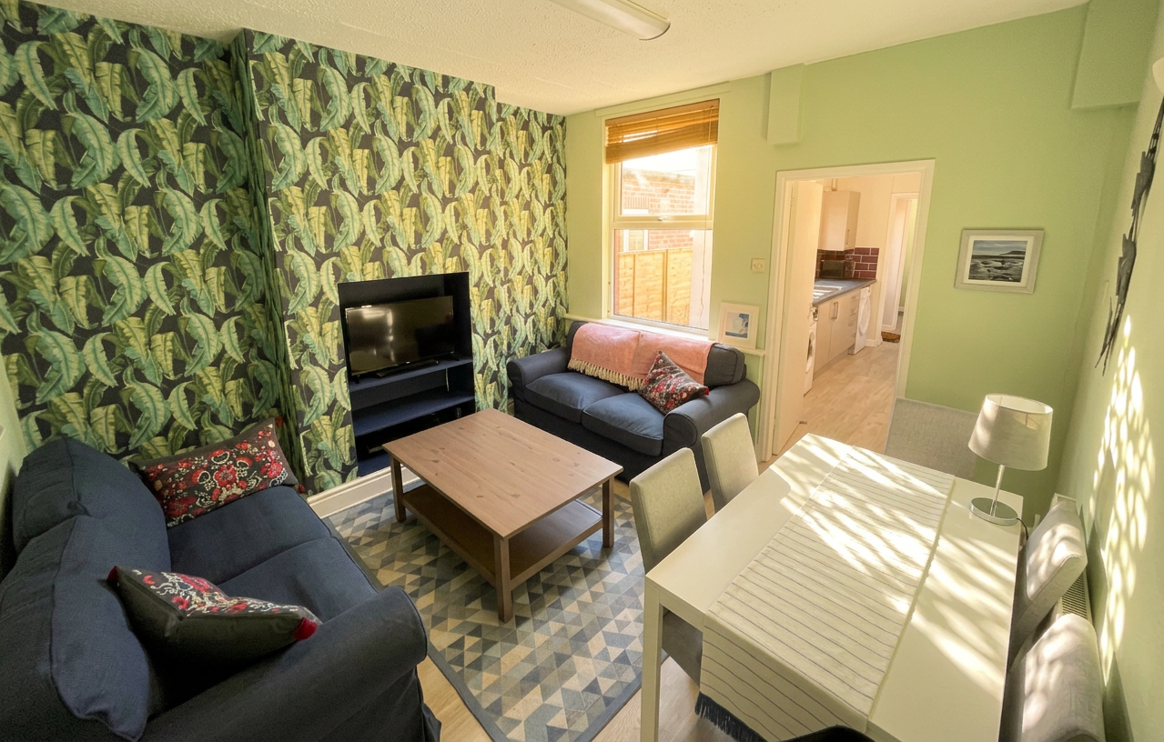 5 Bed house to Rent in Lenton | NG7 1SH - Image 3