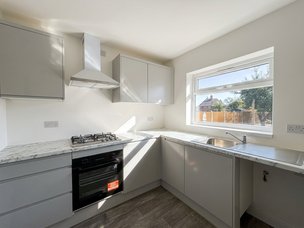 3 Bed house to Rent in Broxtowe | NG8 5HS - Image 3
