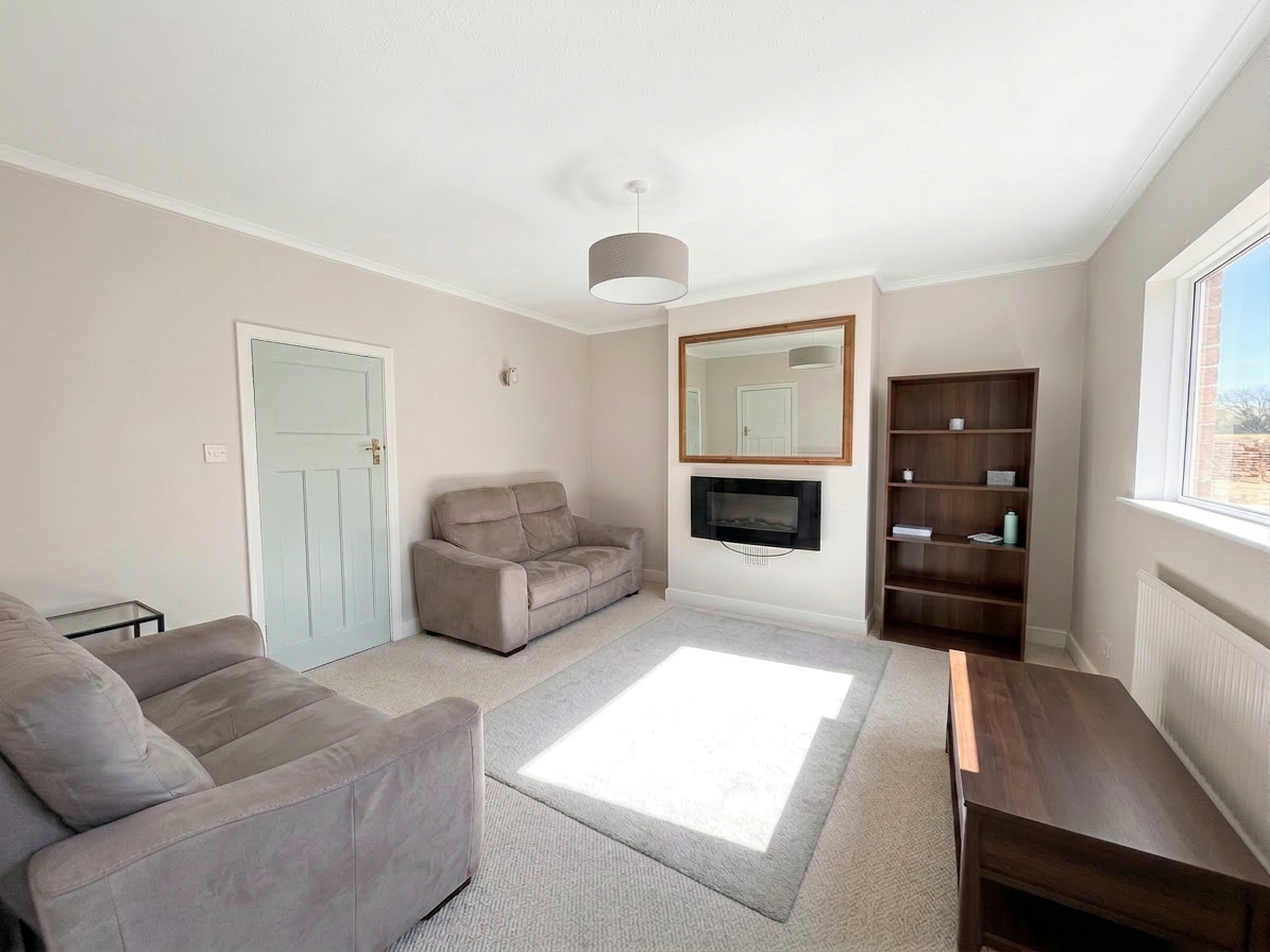 2 Bed house to Rent in The Park | NG7 1AN - Image 2