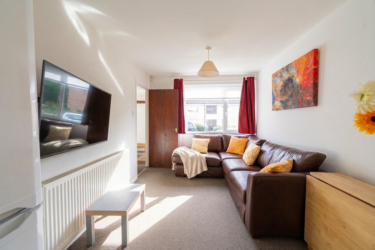 5 Bed house to Rent in Harborne | B17 0LD - Image 3