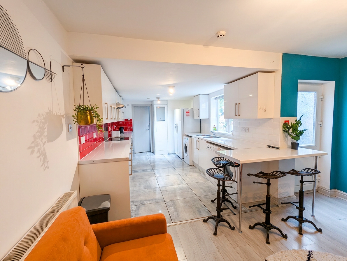 5 Bed house to Rent in Selly Oak | B29 7BA - Image 4