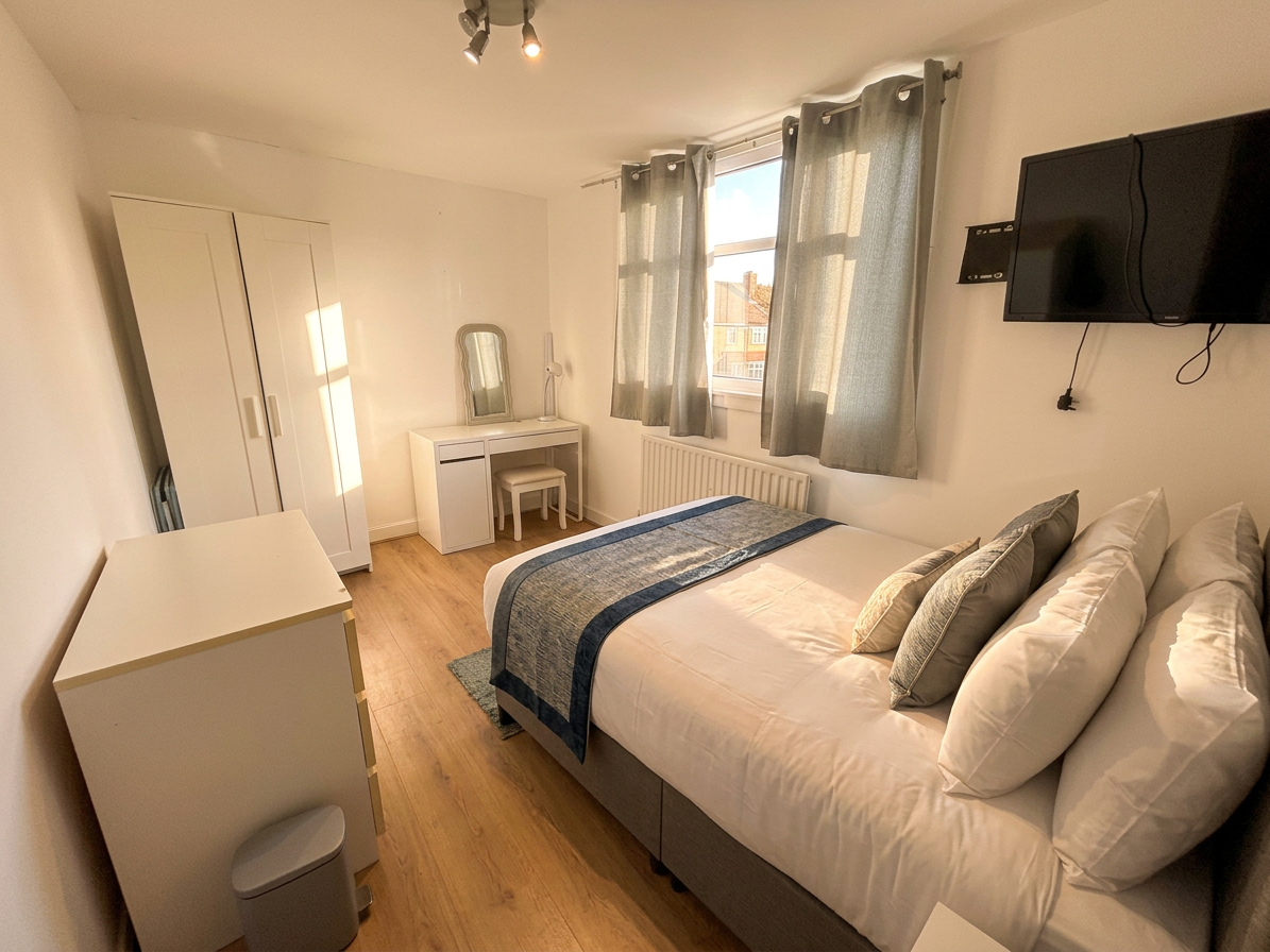 5 Bed house to Rent in Lenton | NG7 1LB - Image 5