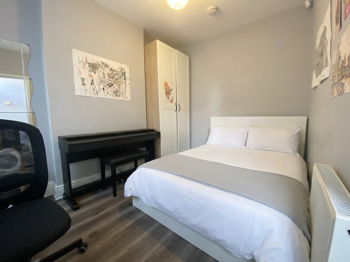 5 Bed house to Rent in Selly Oak | B29 6BY - Image 4