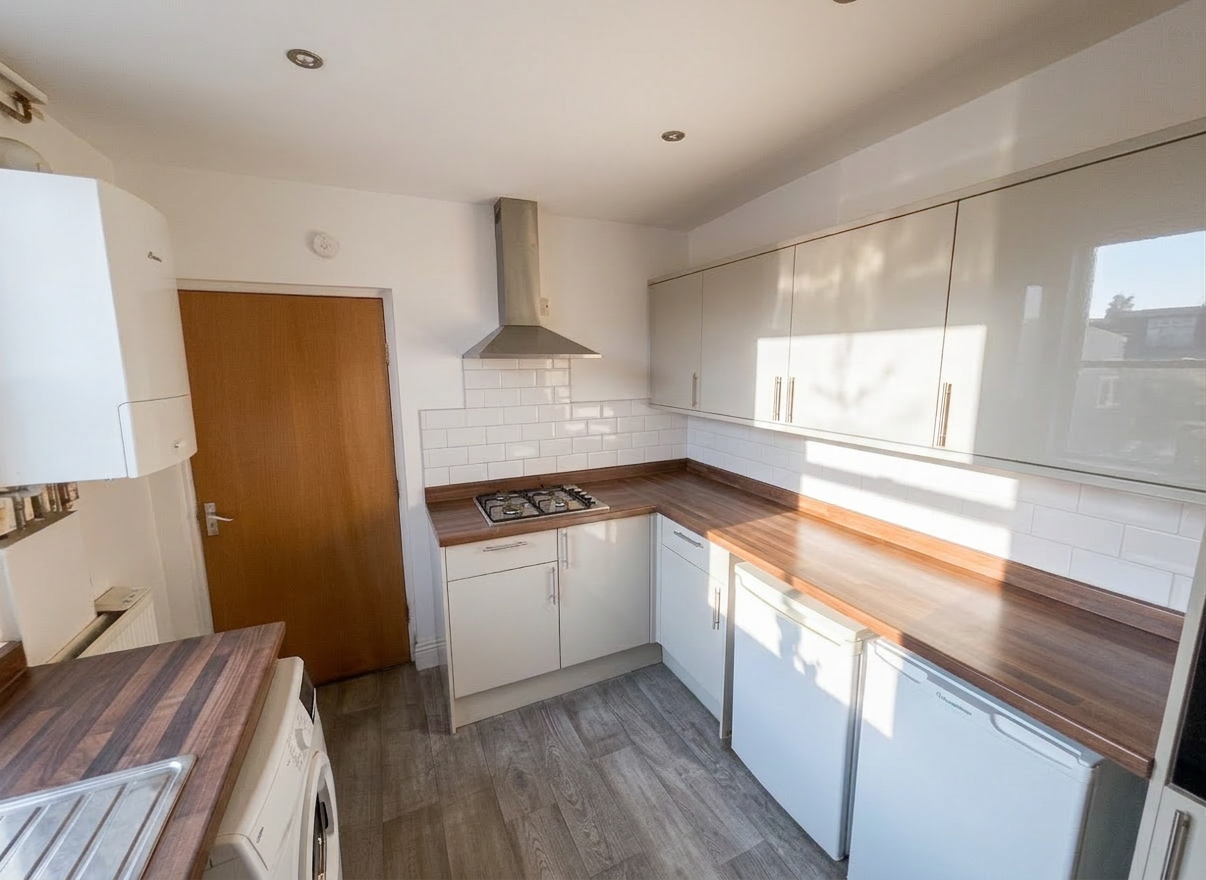5 Bed house to Rent in The Park | NG7 1DL - Image 3