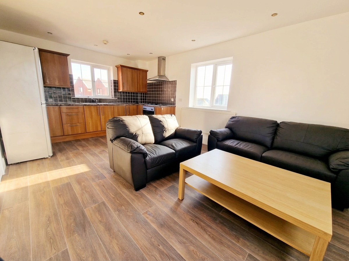 3 Bed flat to Rent in Radford | NG7 3NW - Image 3