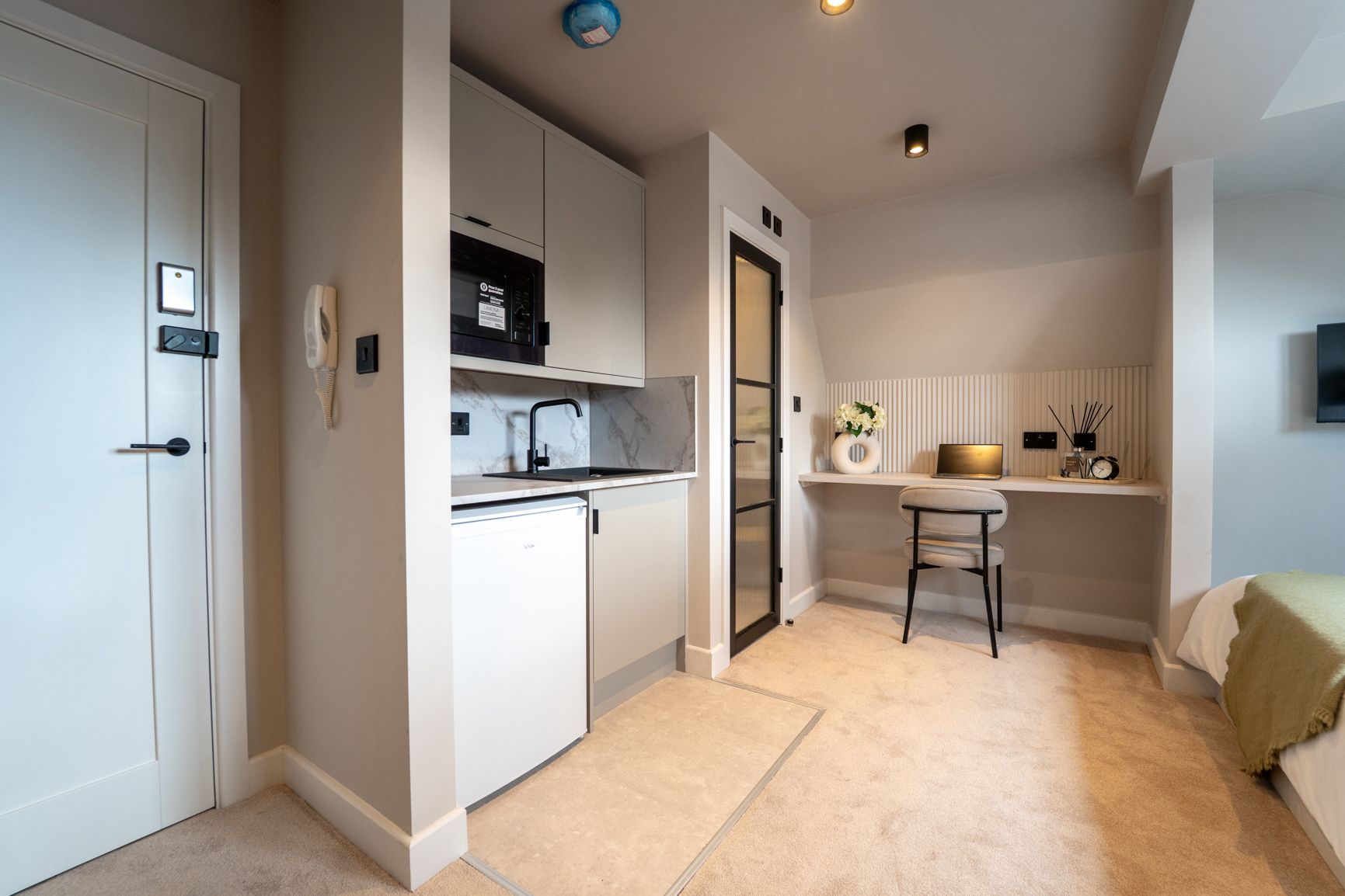 1 Bed studio to Rent in Selly Oak | B29 7AU - Image 5