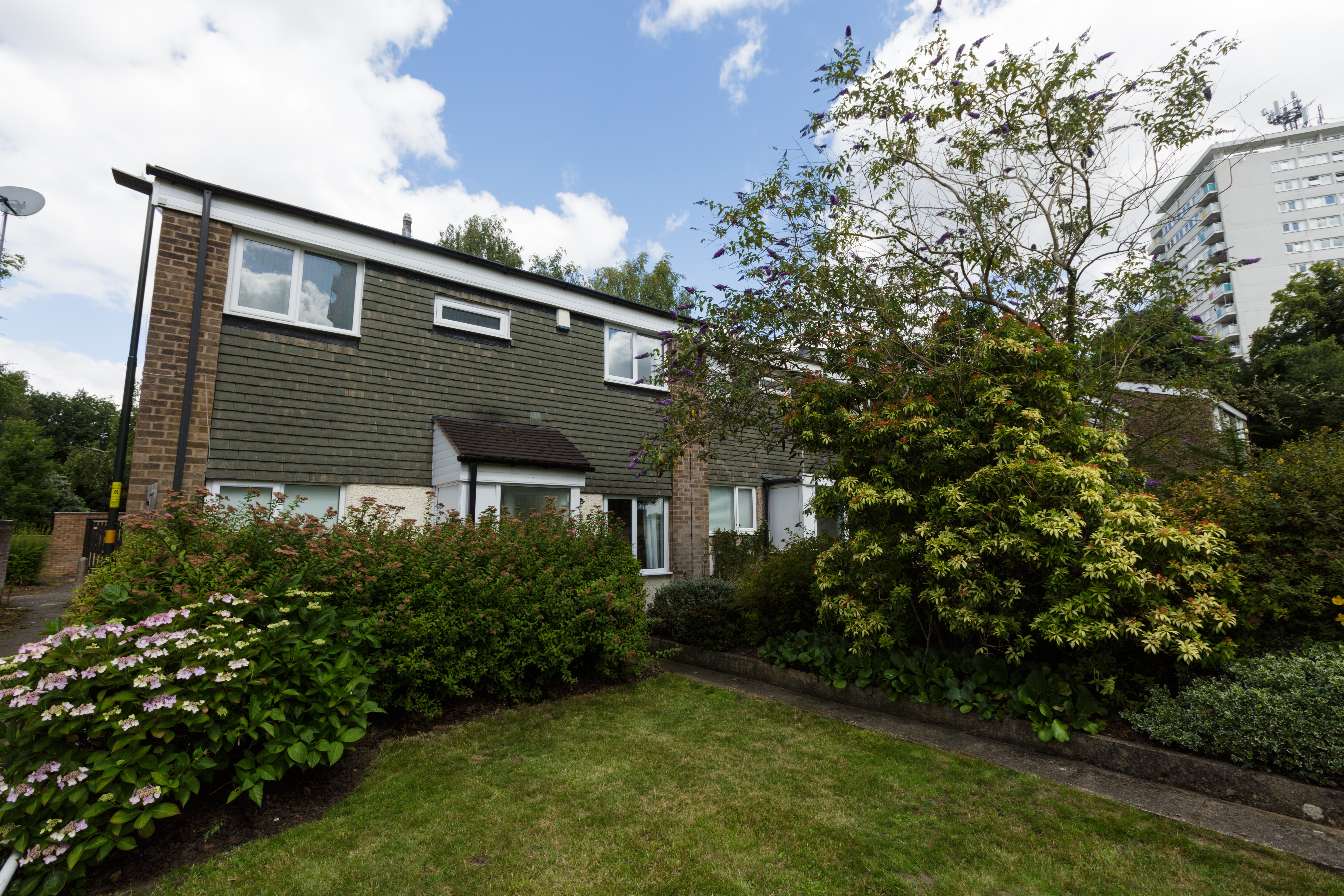 5 Bed house to Rent in Harborne | B17 0LY - Image 4