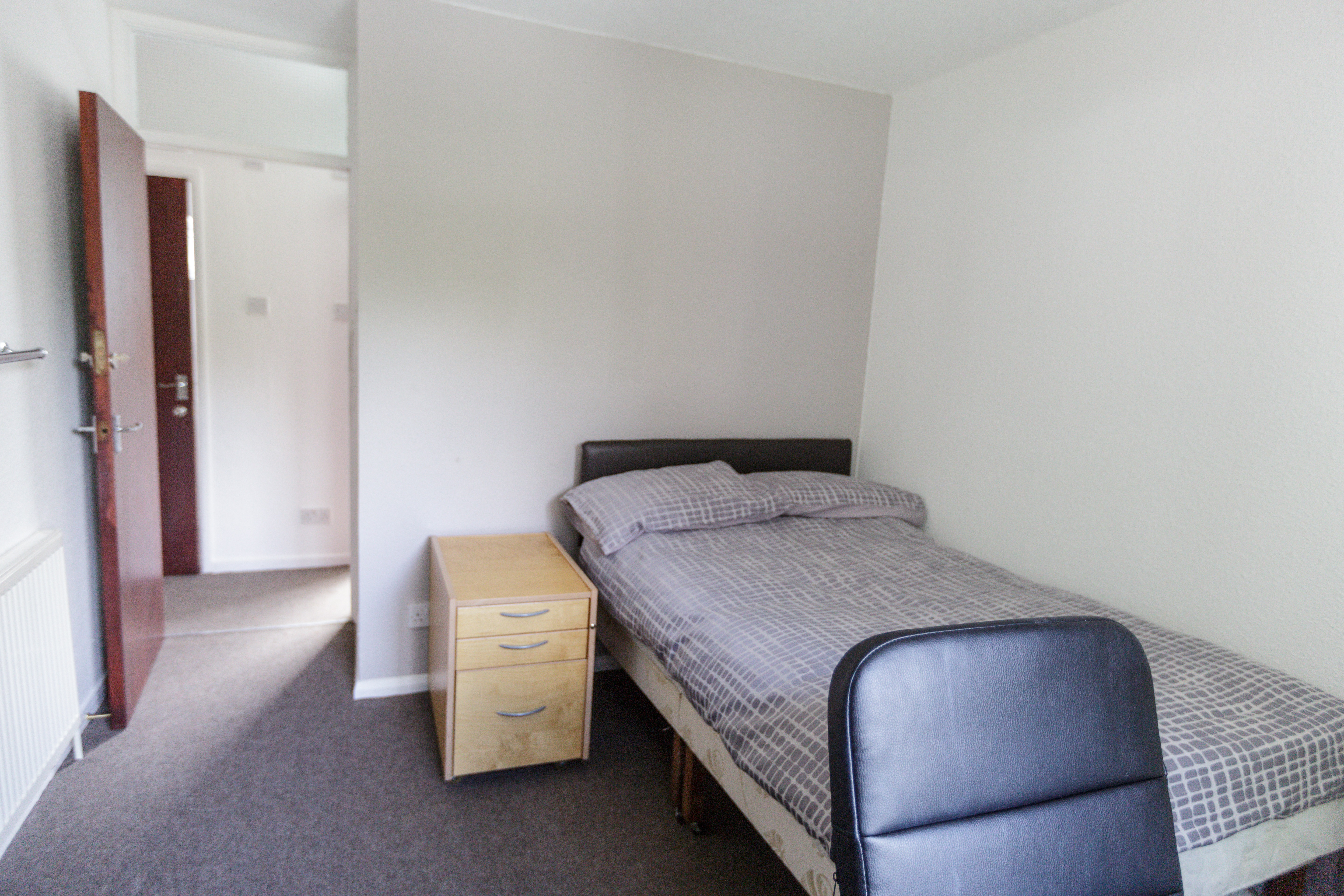 5 Bed house to Rent in Harborne | B17 0LY - Image 5
