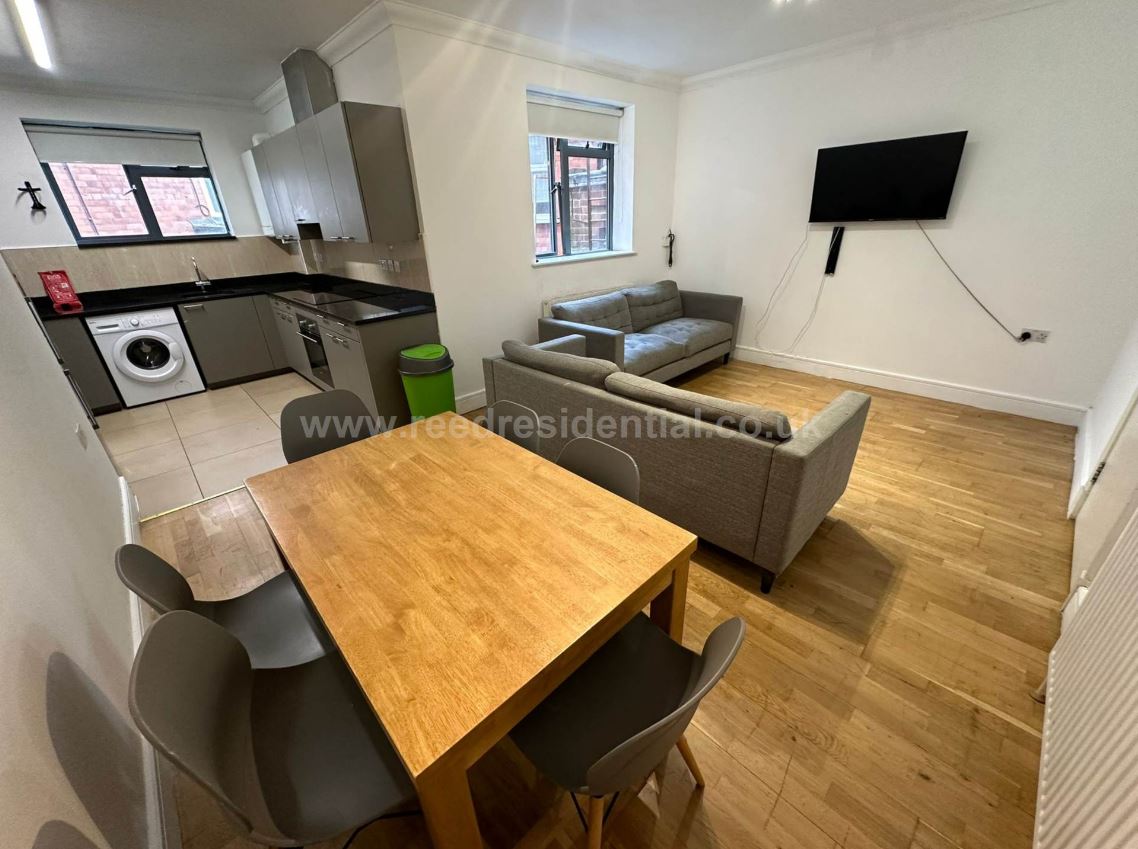 6 Bed flat to Rent in Lenton | NG7 2HE - Image 1