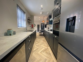 5 Bed house to Rent in Edgbaston | B16 9DR - Image 3