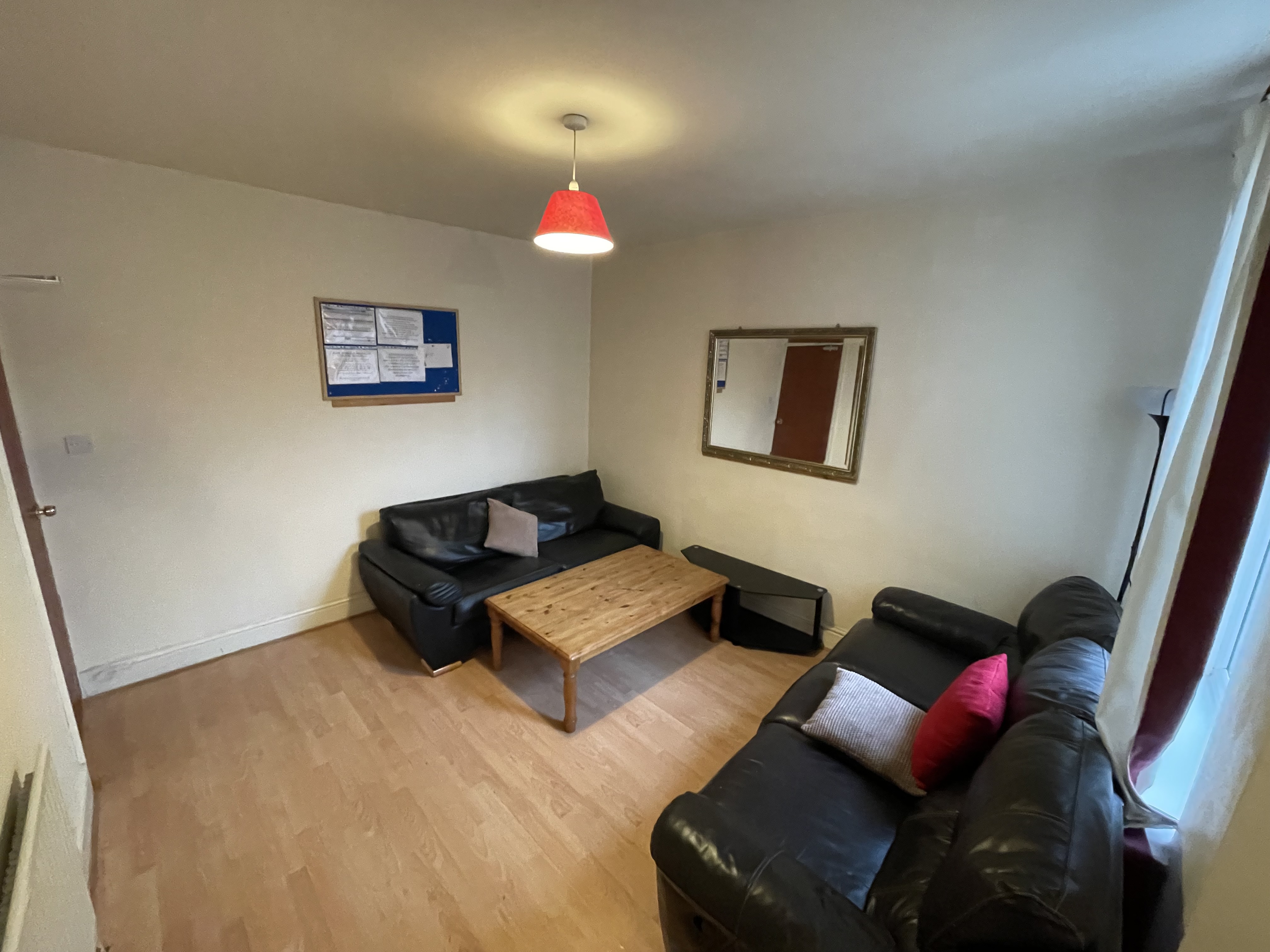 6 Bed house to Rent in Lenton | NG7 1QB - Image 2