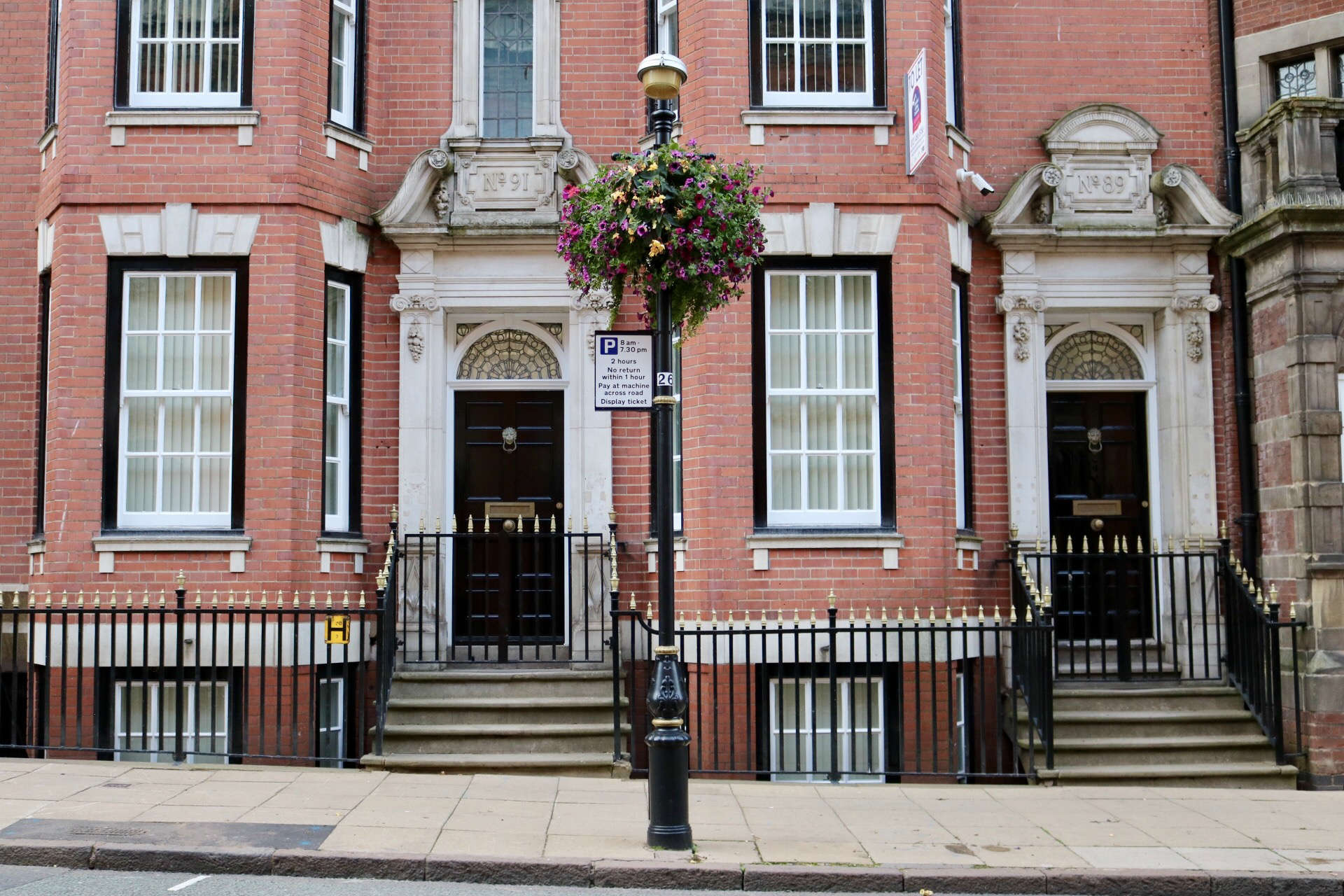 1 Bed studio to Rent in Birmingham | B3 3BY - Image 1