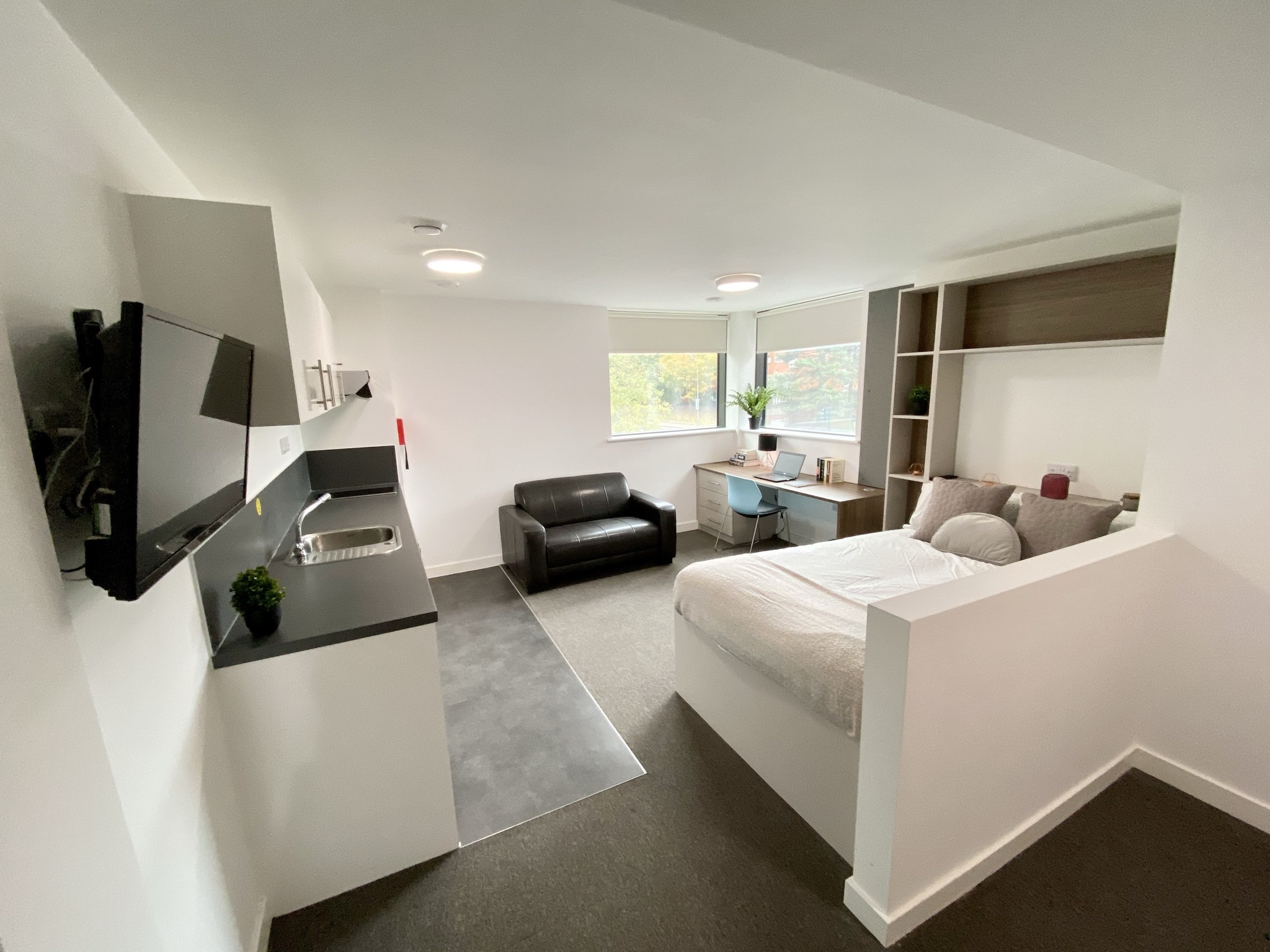 1 Bed flat to Rent in Five Ways | B15 1PL - Image 2