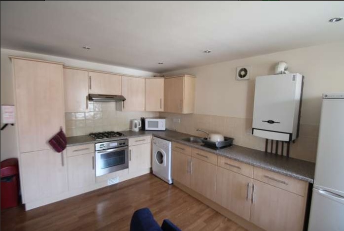 4 Bed house to Rent in Lenton | NG7 1HP - Image 2