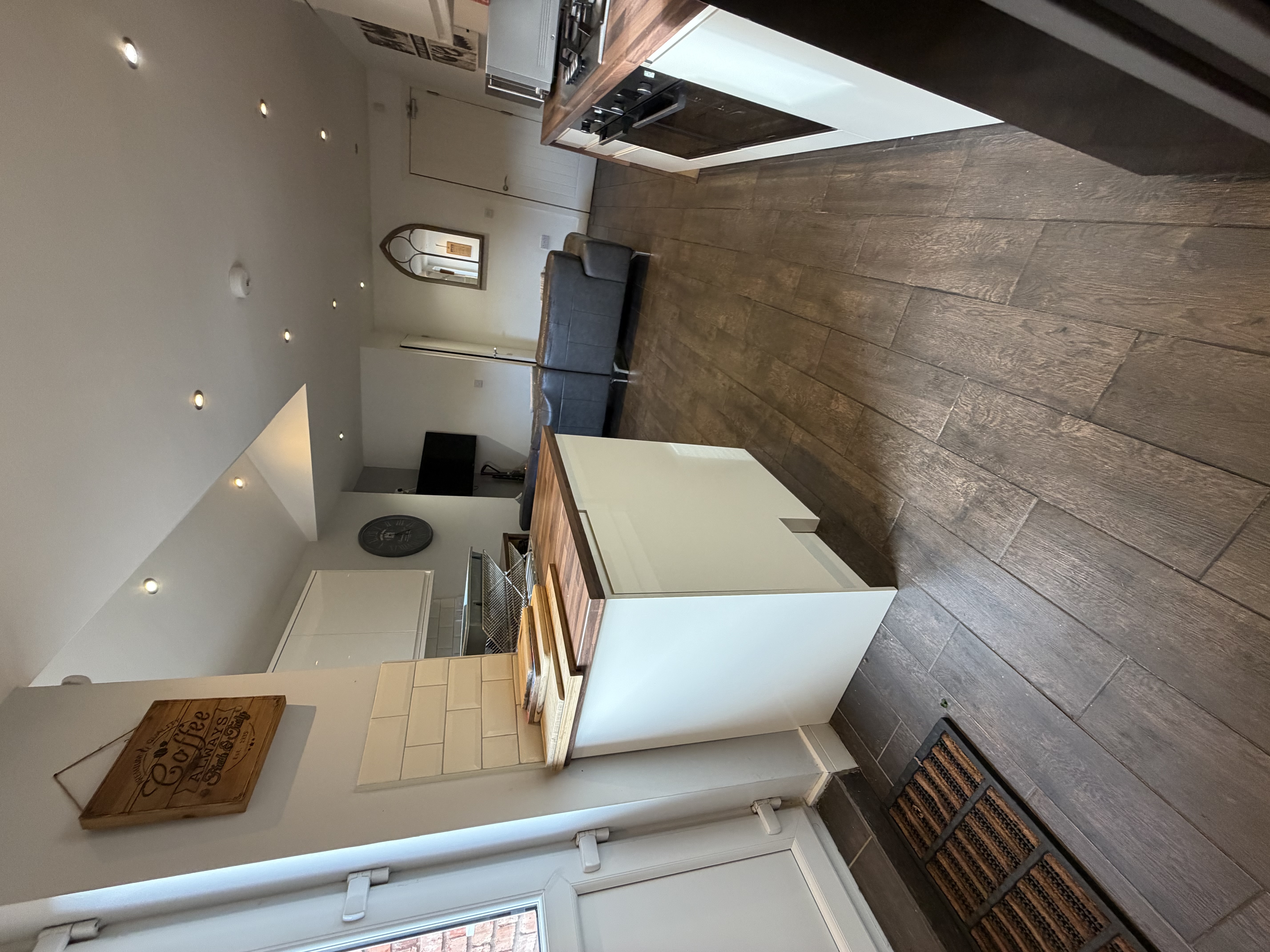 7 Bed house to Rent in Selly Oak | B29 7AU - Image 2