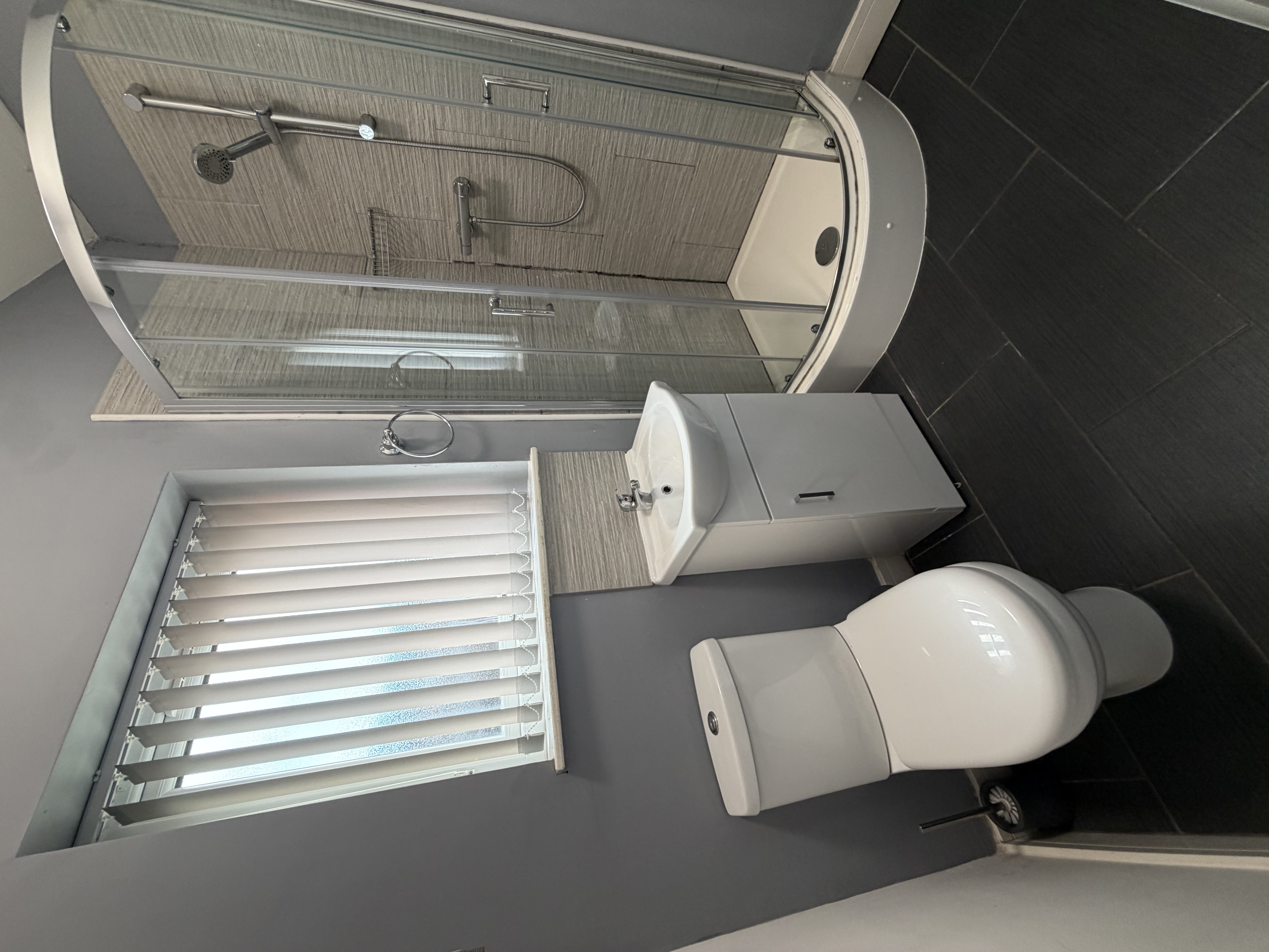7 Bed house to Rent in Selly Oak | B29 7AU - Image 4