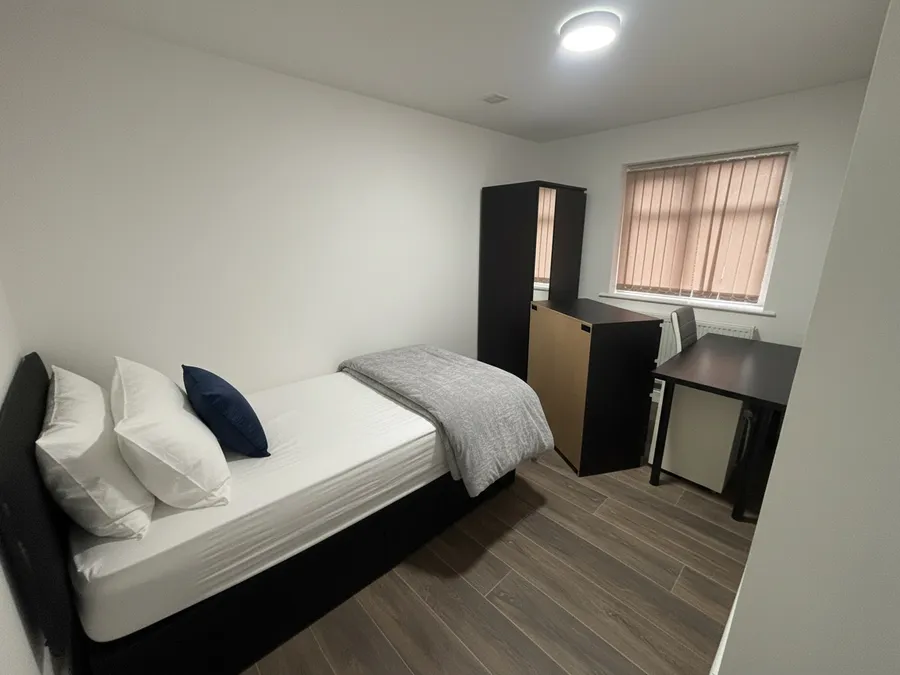 2 Bed house to Rent in Radford | NG7 3NW - Image 5