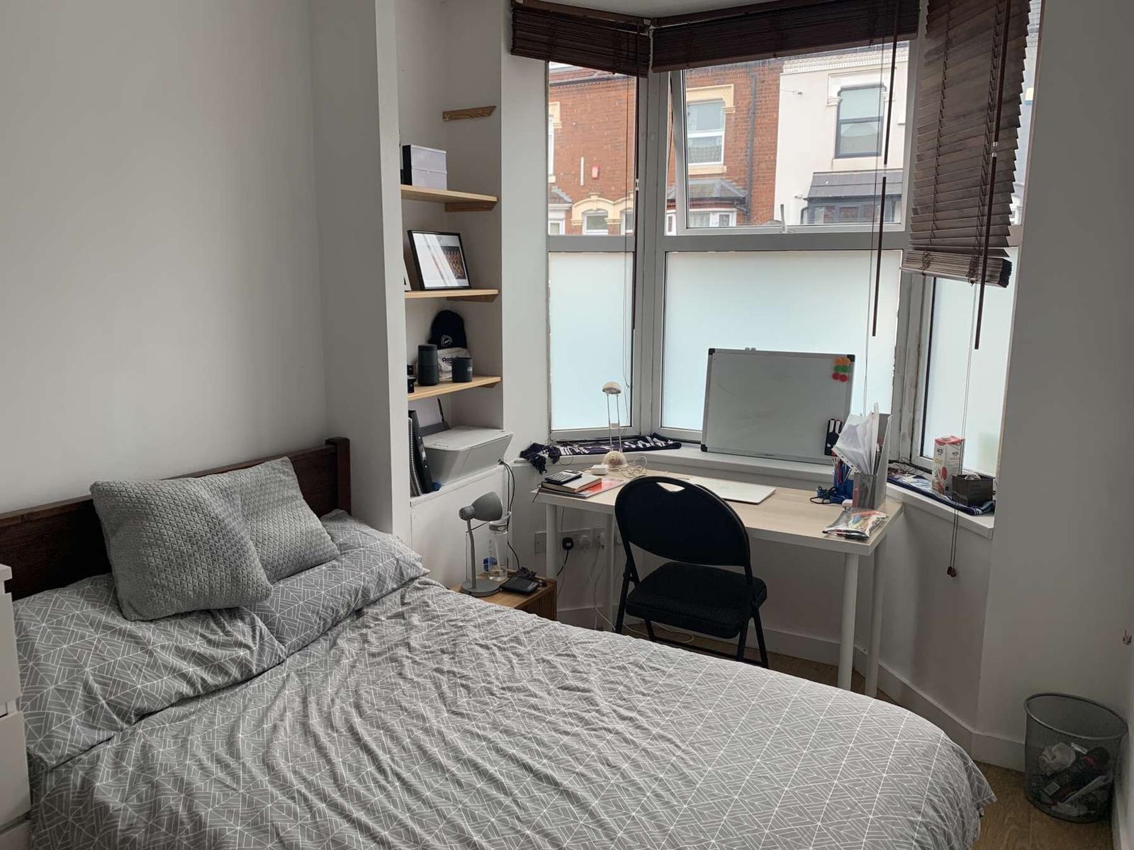 7 Bed house to Rent in Selly Oak | B29 7BP - Image 4