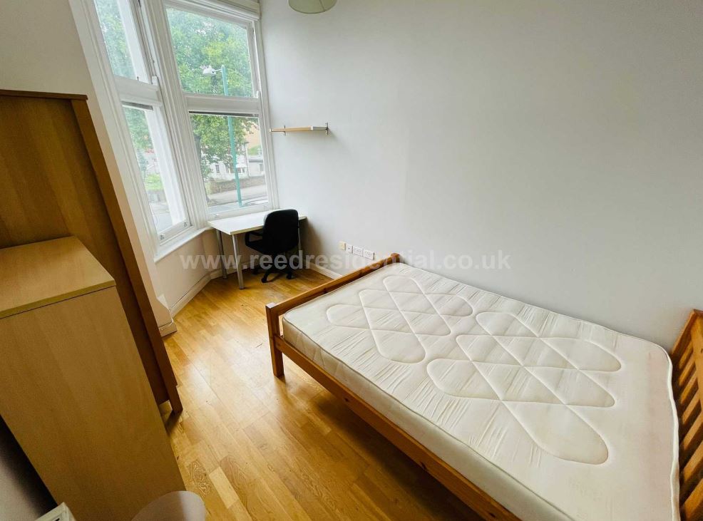 6 Bed flat to Rent in Lenton | NG7 1QN - Image 5