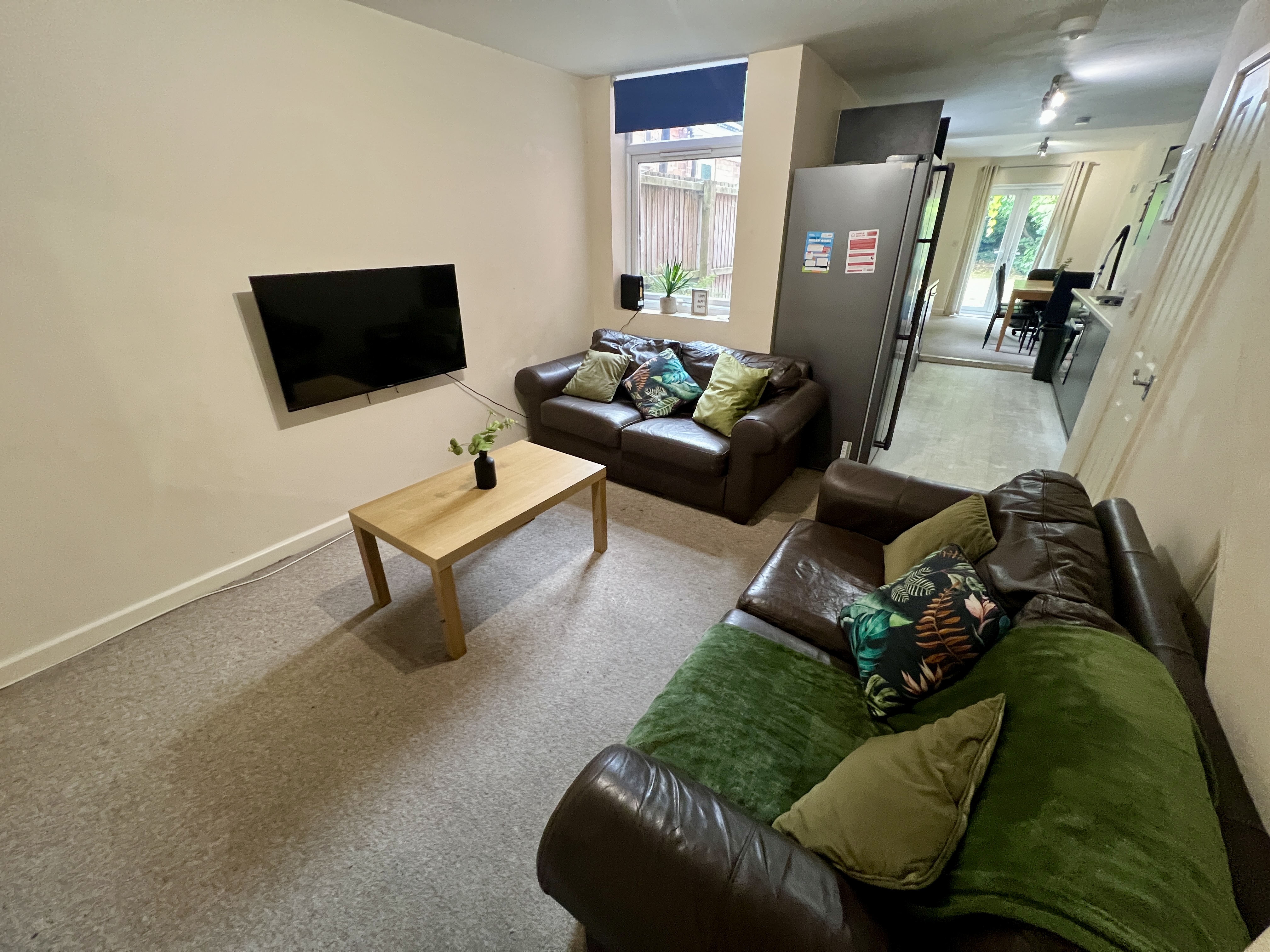 6 Bed house to Rent in Selly Oak | B29 6EN - Image 2