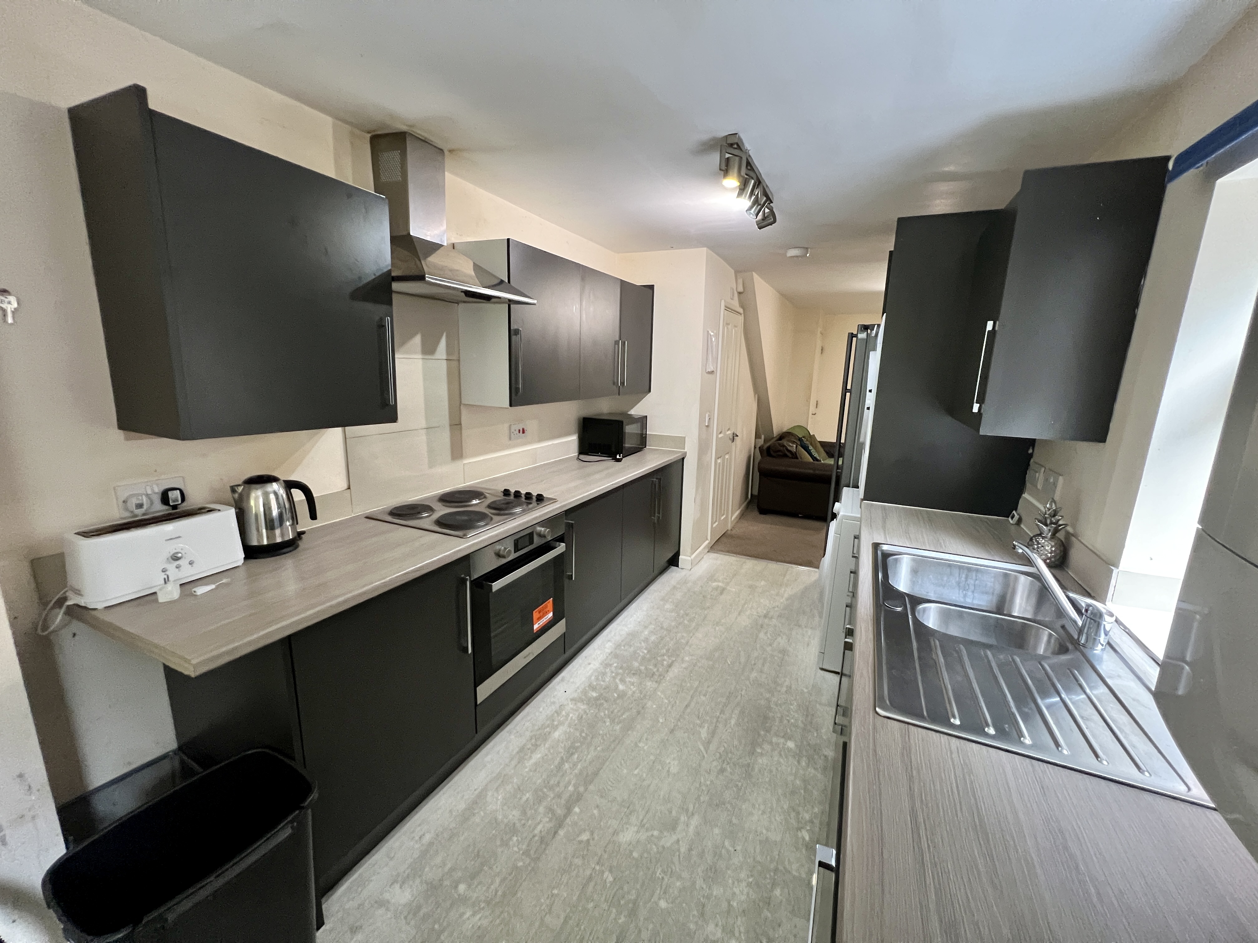 6 Bed house to Rent in Selly Oak | B29 6EN - Image 4
