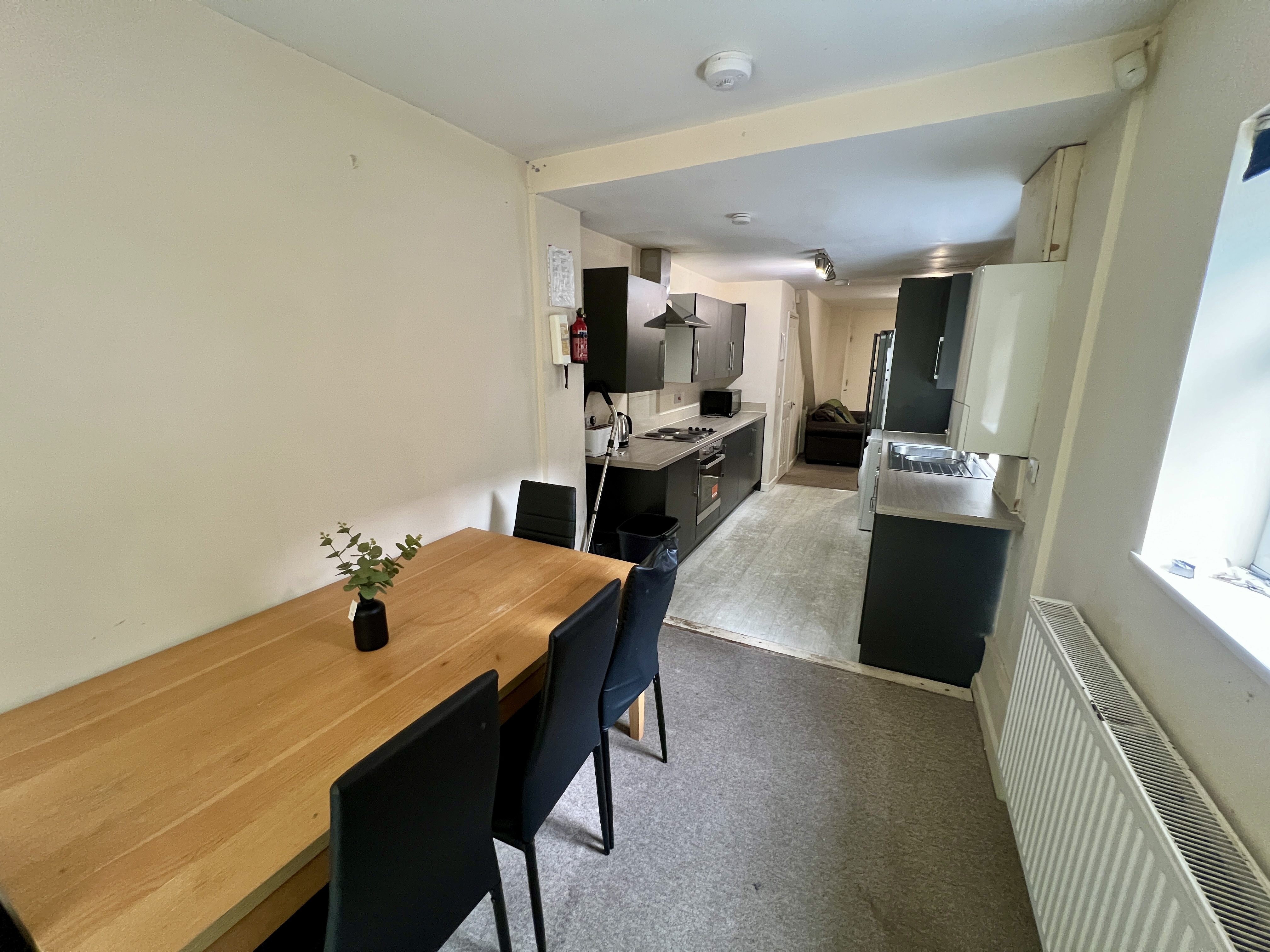 6 Bed house to Rent in Selly Oak | B29 6EN - Image 5