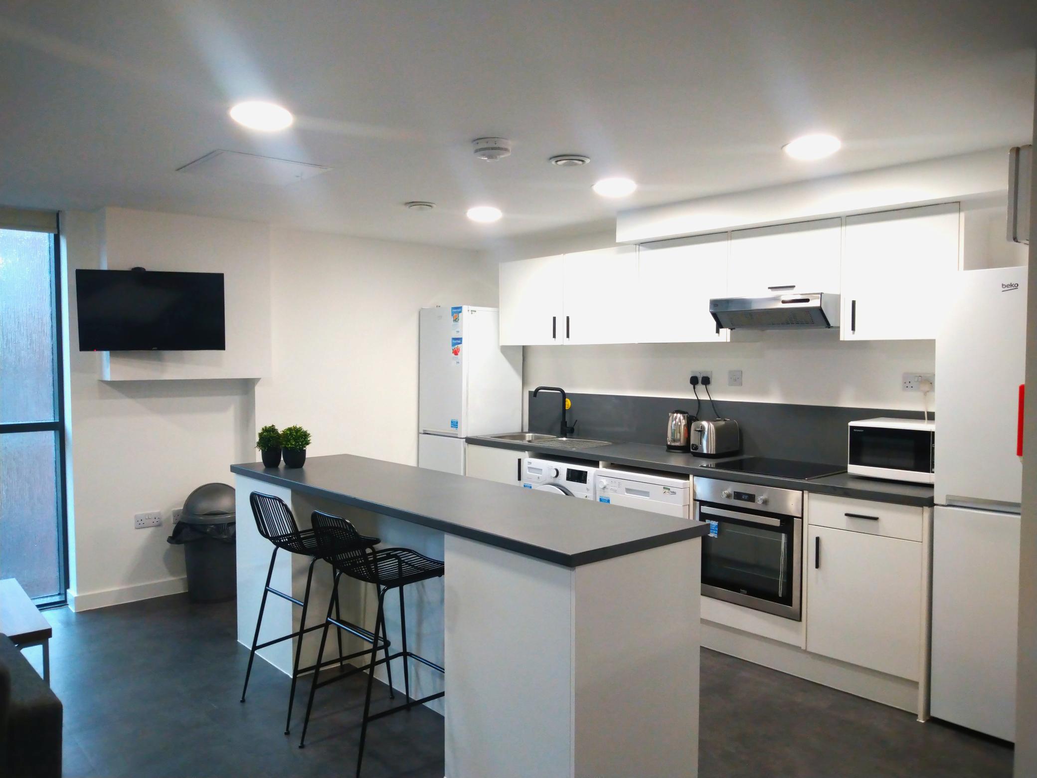1 Bed flat to Rent in Five Ways | B15 1PL - Image 3