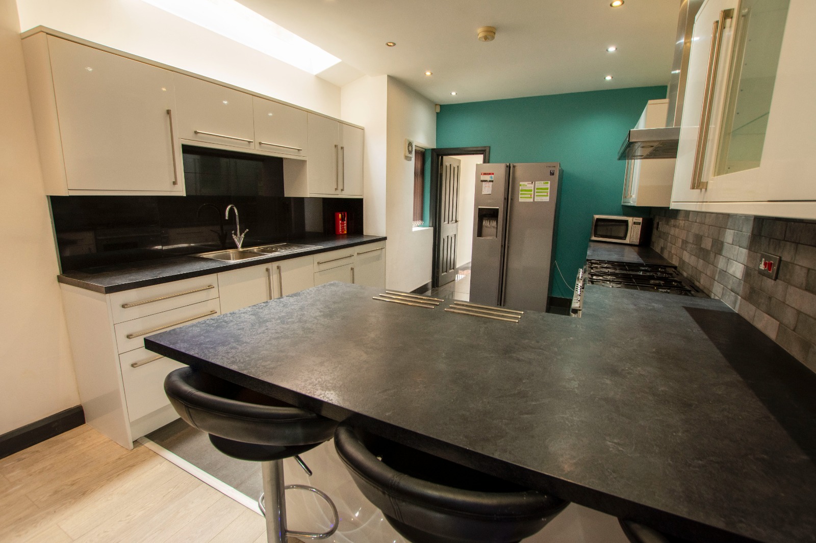 1 Bed house to Rent in Selly Oak | B29 7AU - Image 3
