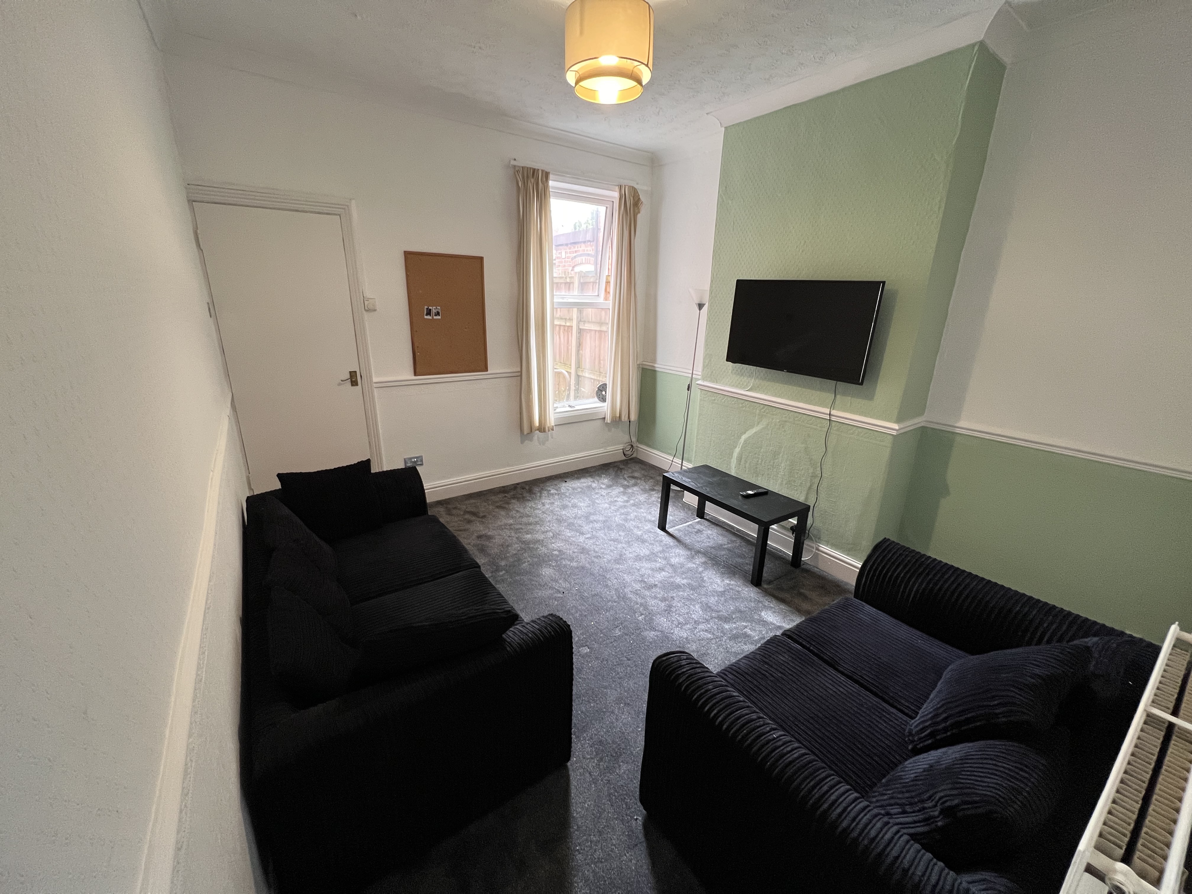 4 Bed house to Rent in Selly Oak | B29 6ES - Image 2