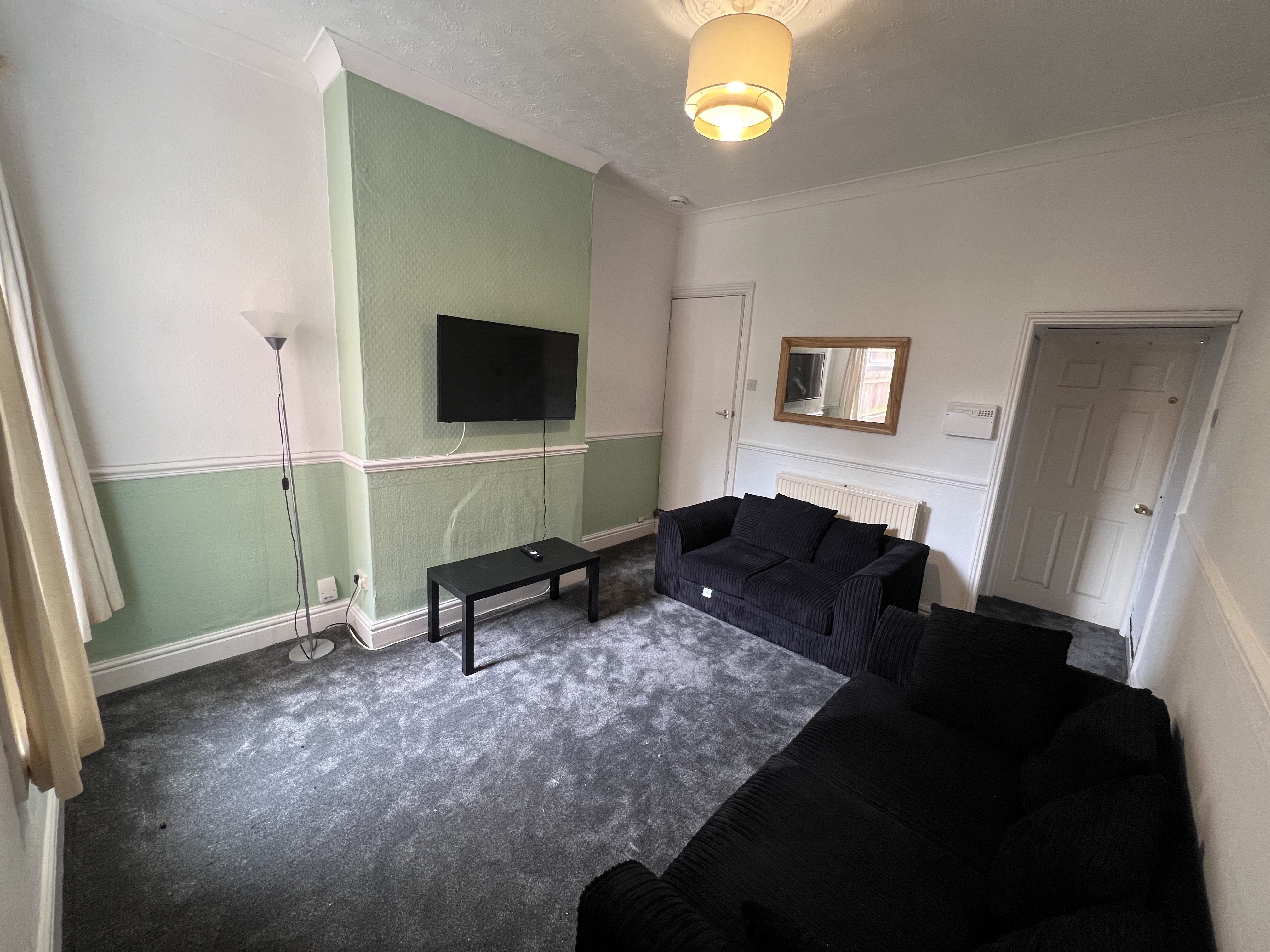 4 Bed house to Rent in Selly Oak | B29 6ES - Image 1