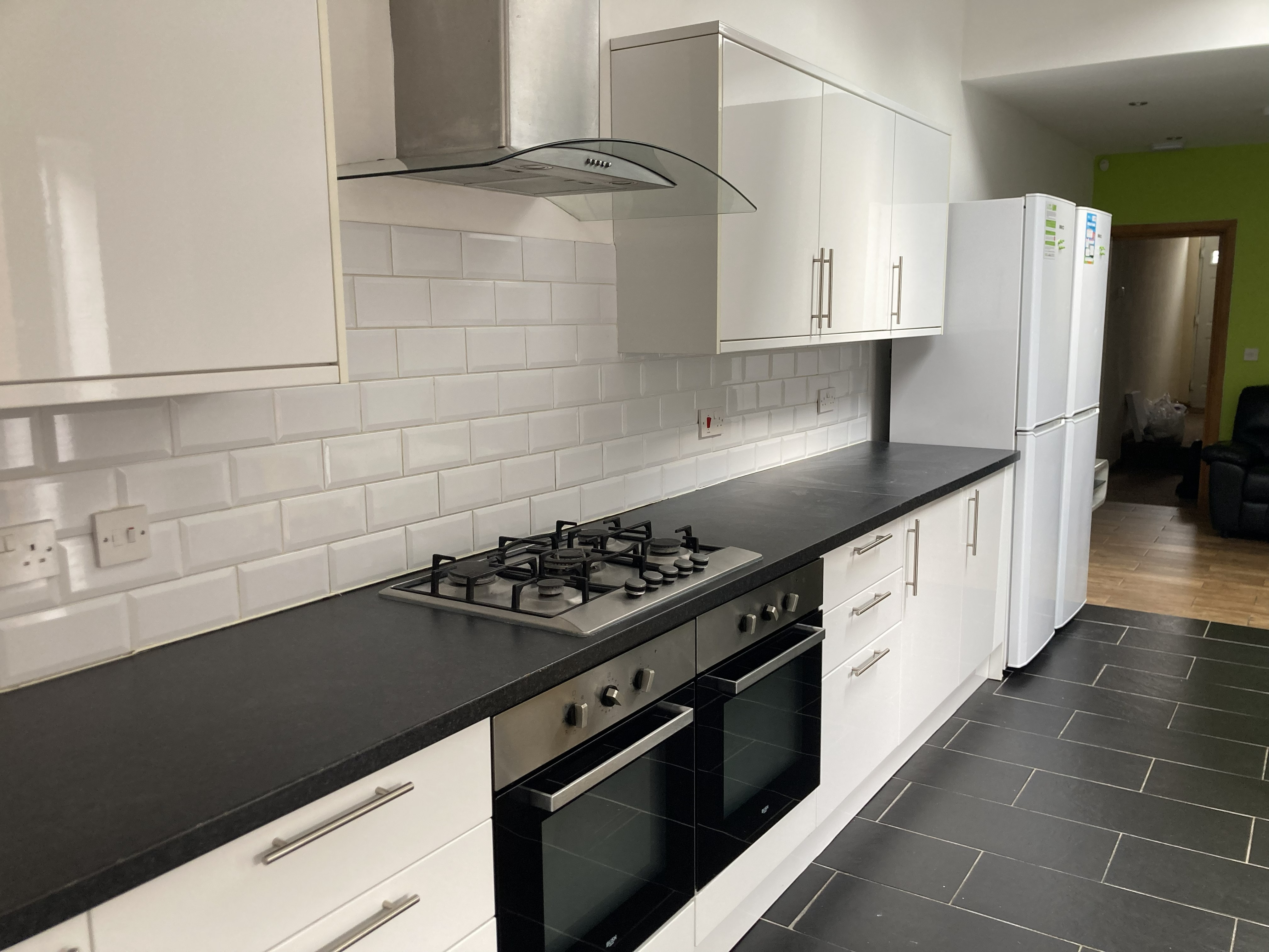 7 Bed house to Rent in Selly Oak | B29 6DR - Image 3
