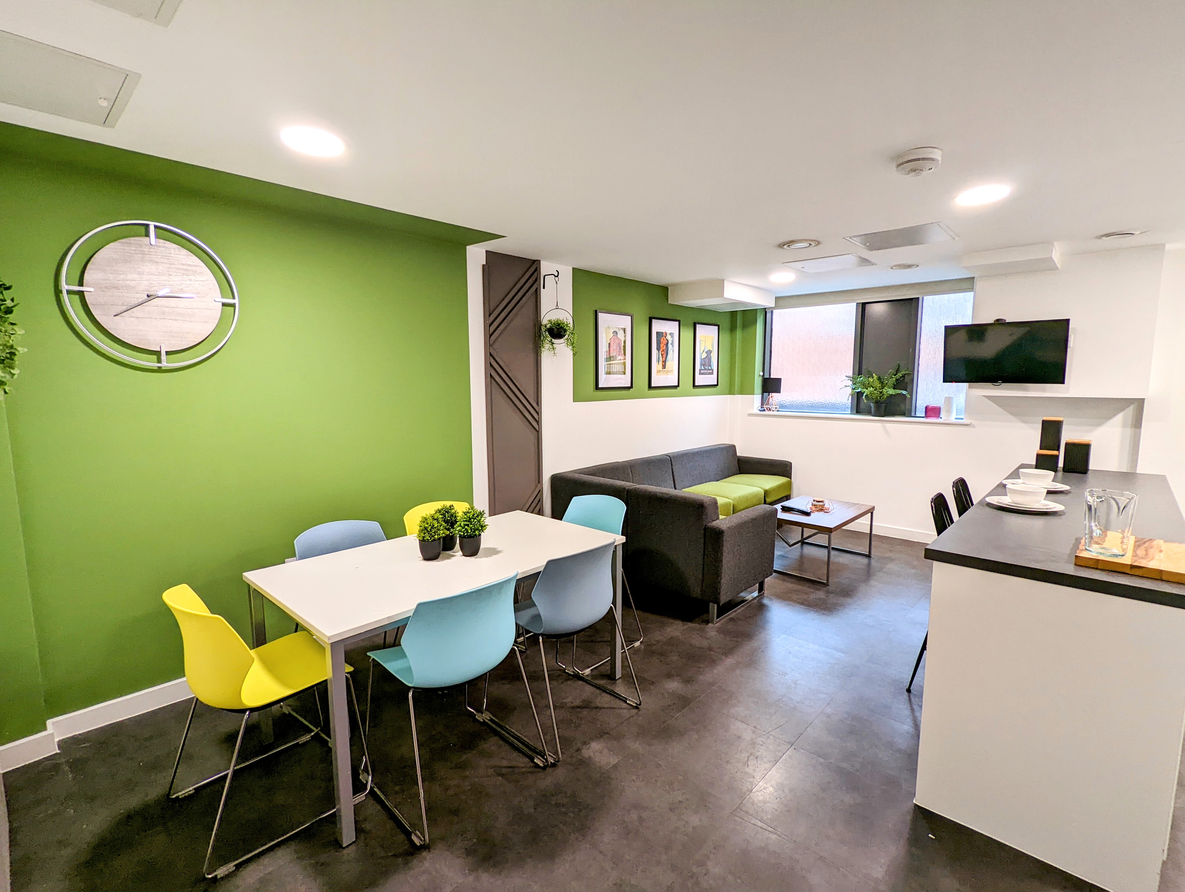 1 Bed flat to Rent in Five Ways | B15 1PL - Image 2