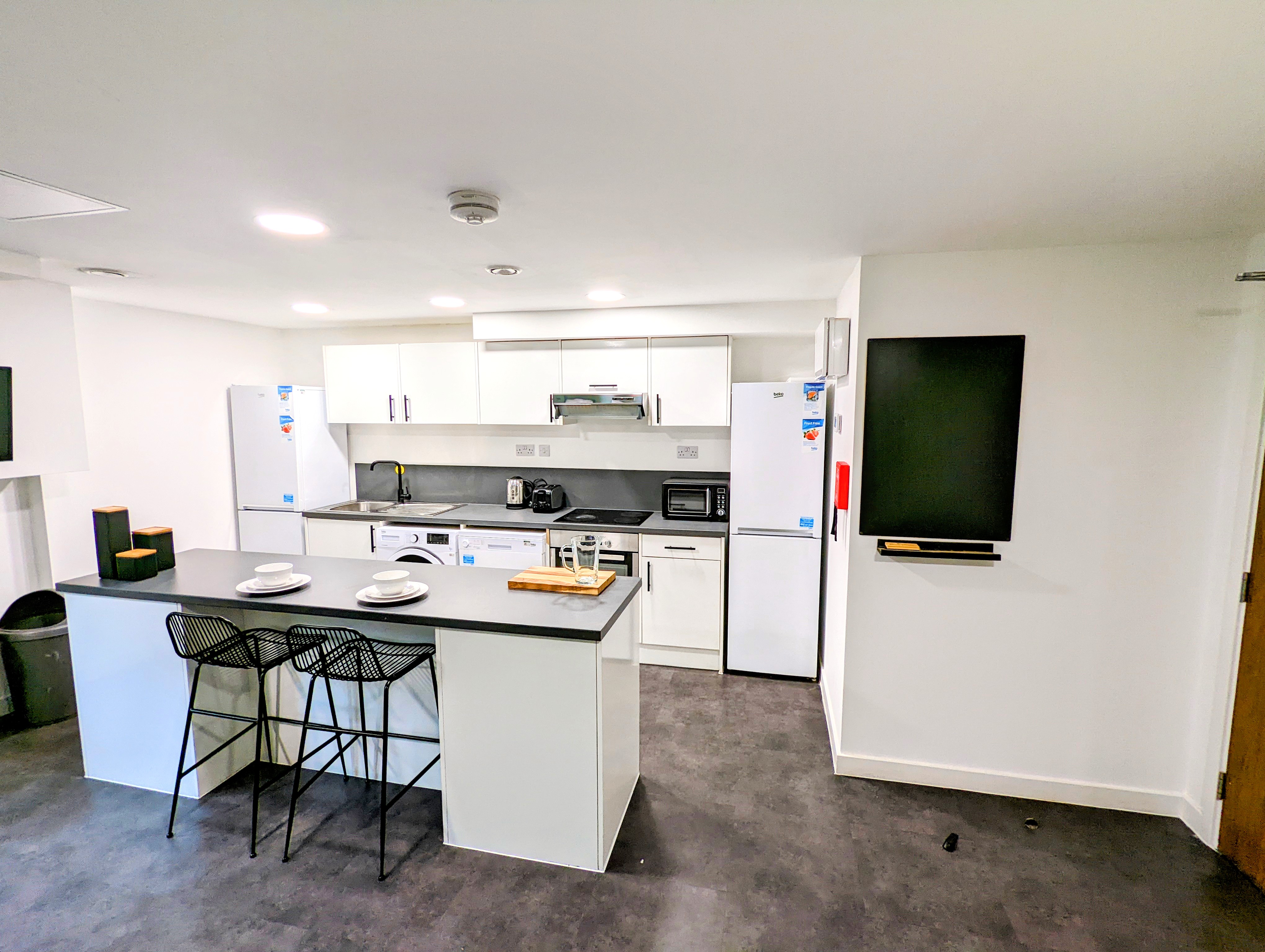 1 Bed flat to Rent in Five Ways | B15 1PL - Image 4