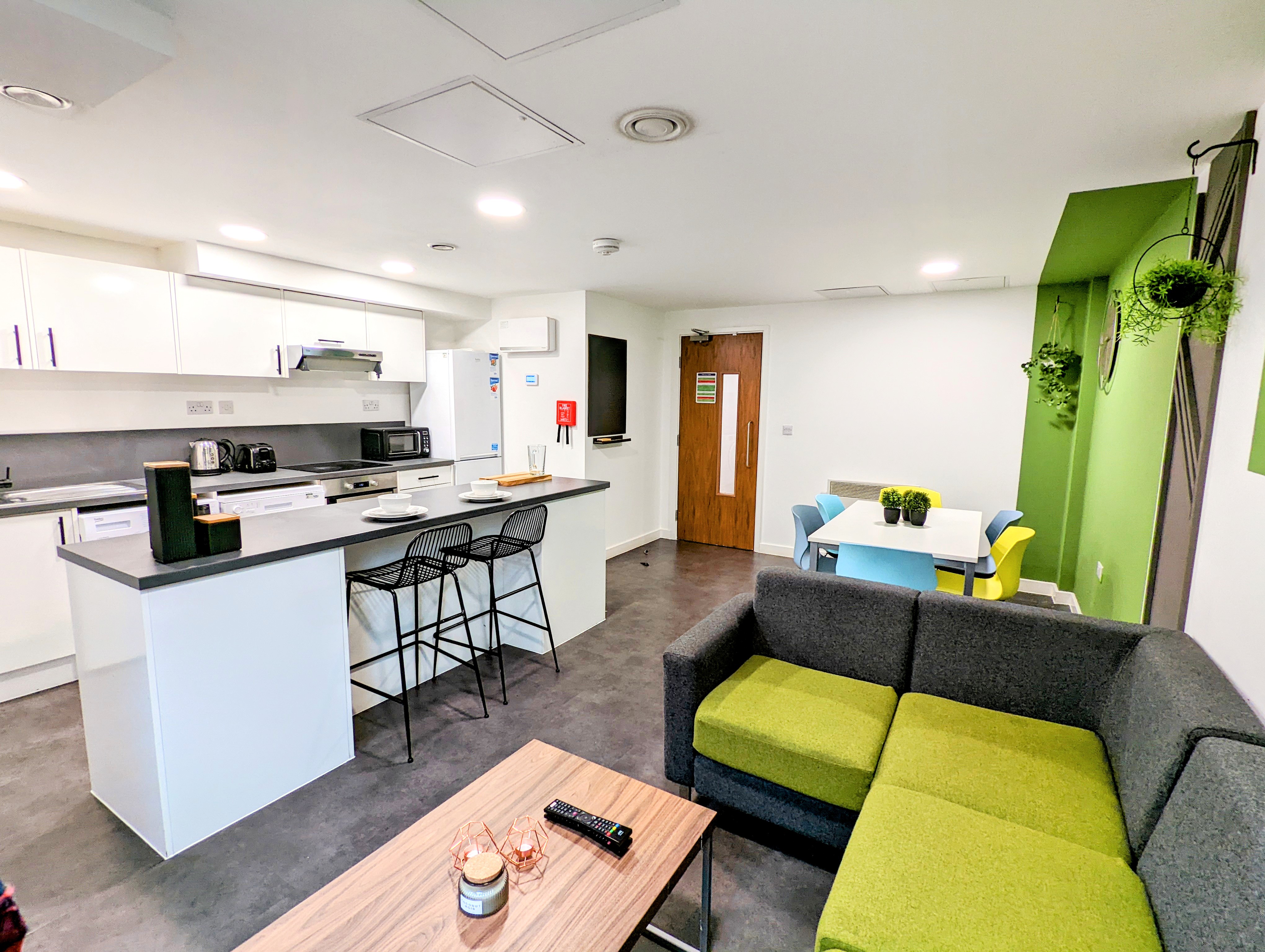 1 Bed flat to Rent in Five Ways | B15 1PL - Image 5