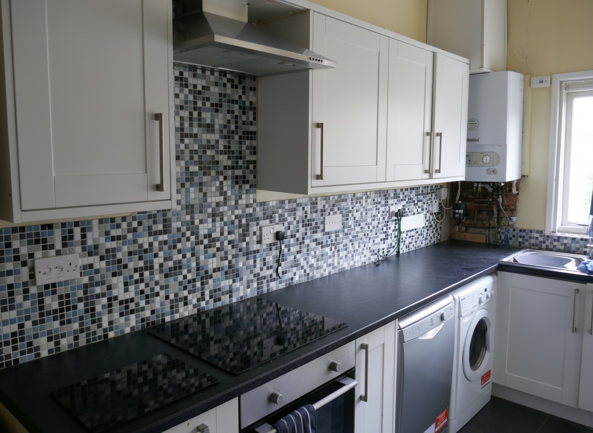 5 Bed house to Rent in Bishopston | BS7 8NR - Image 1