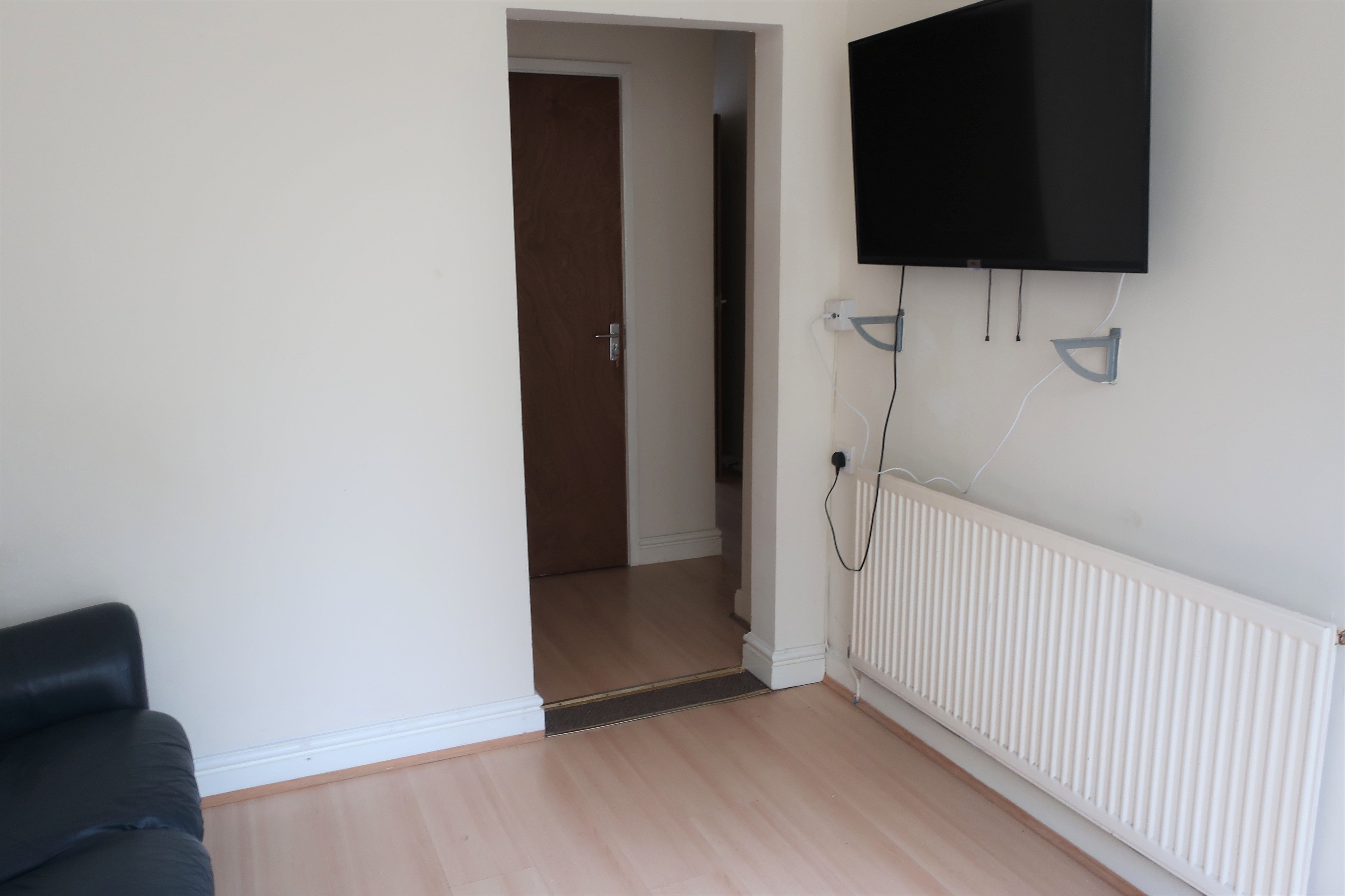 3 Bed house to Rent in Birmingham | B29 7AG - Image 3