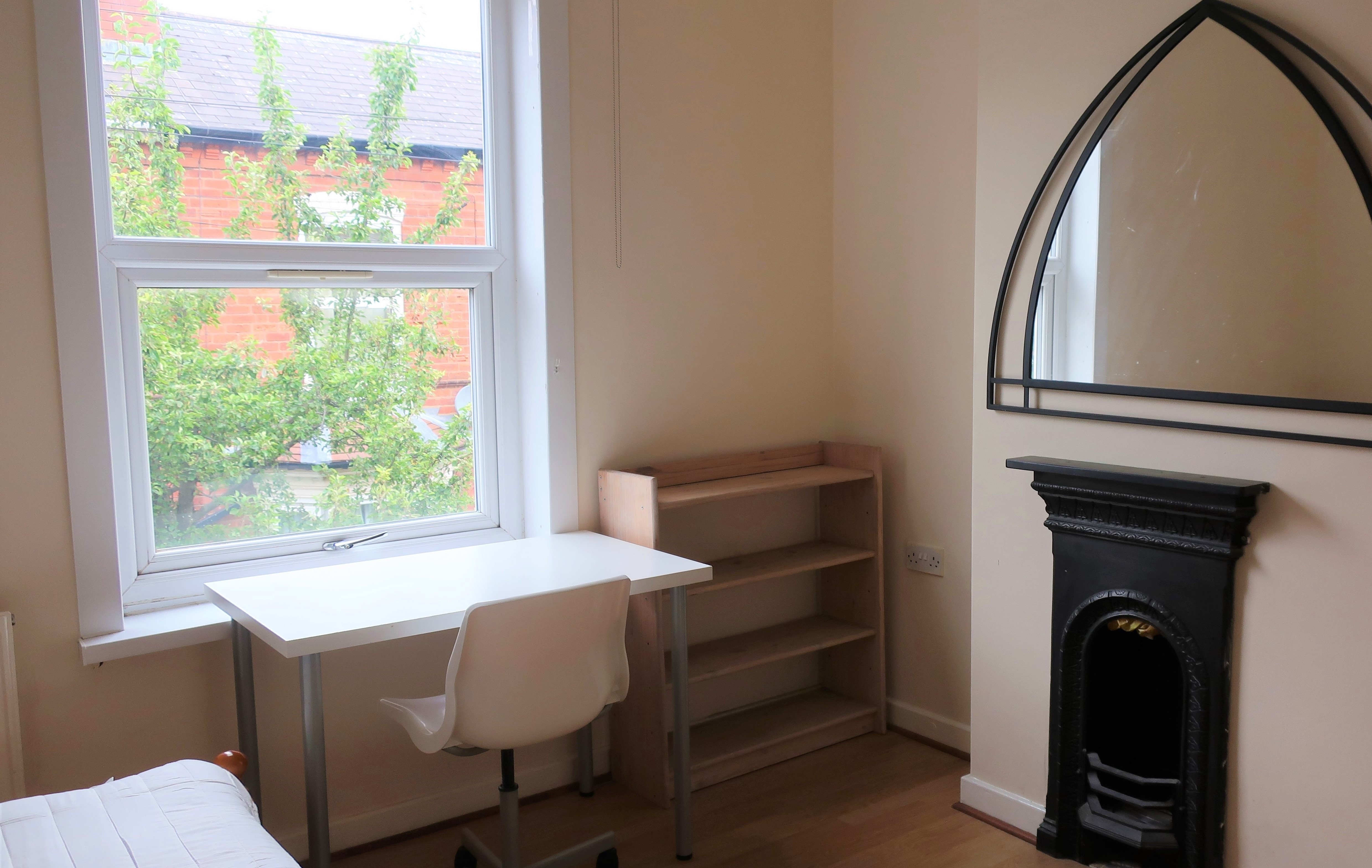 3 Bed house to Rent in Birmingham | B29 7AG - Image 5
