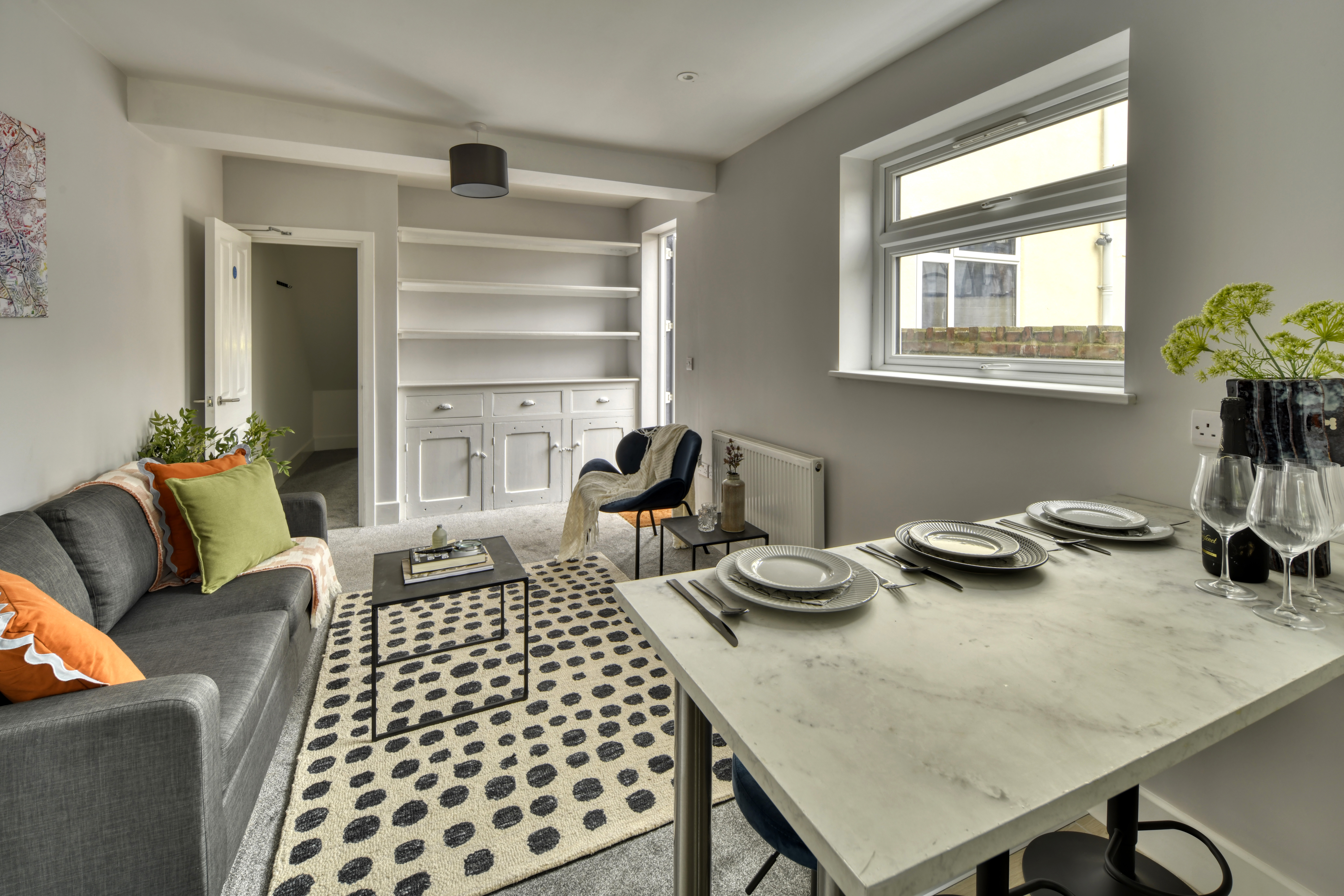 5 Bed house to Rent in Kingswood | BS15 1RT - Image 2