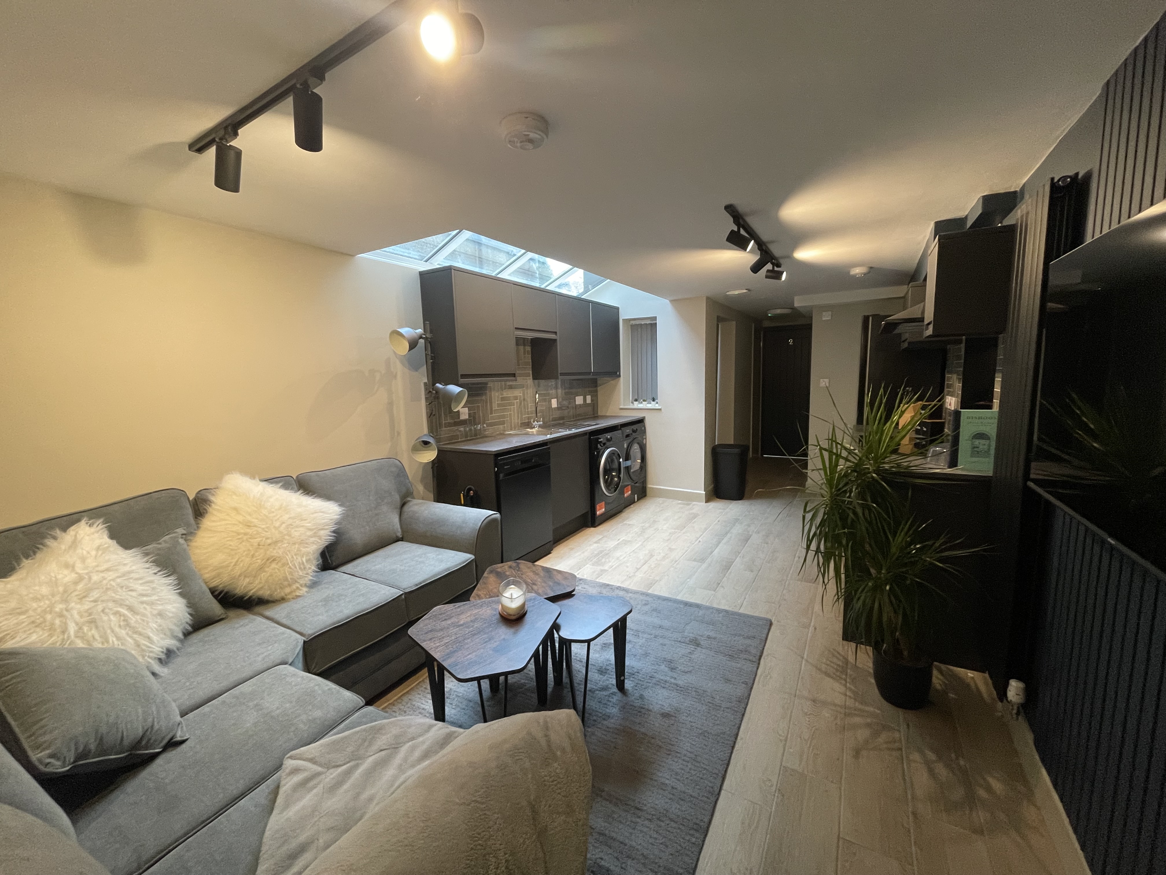 1 Bed house to Rent in Selly Oak | B29 6EL - Image 3