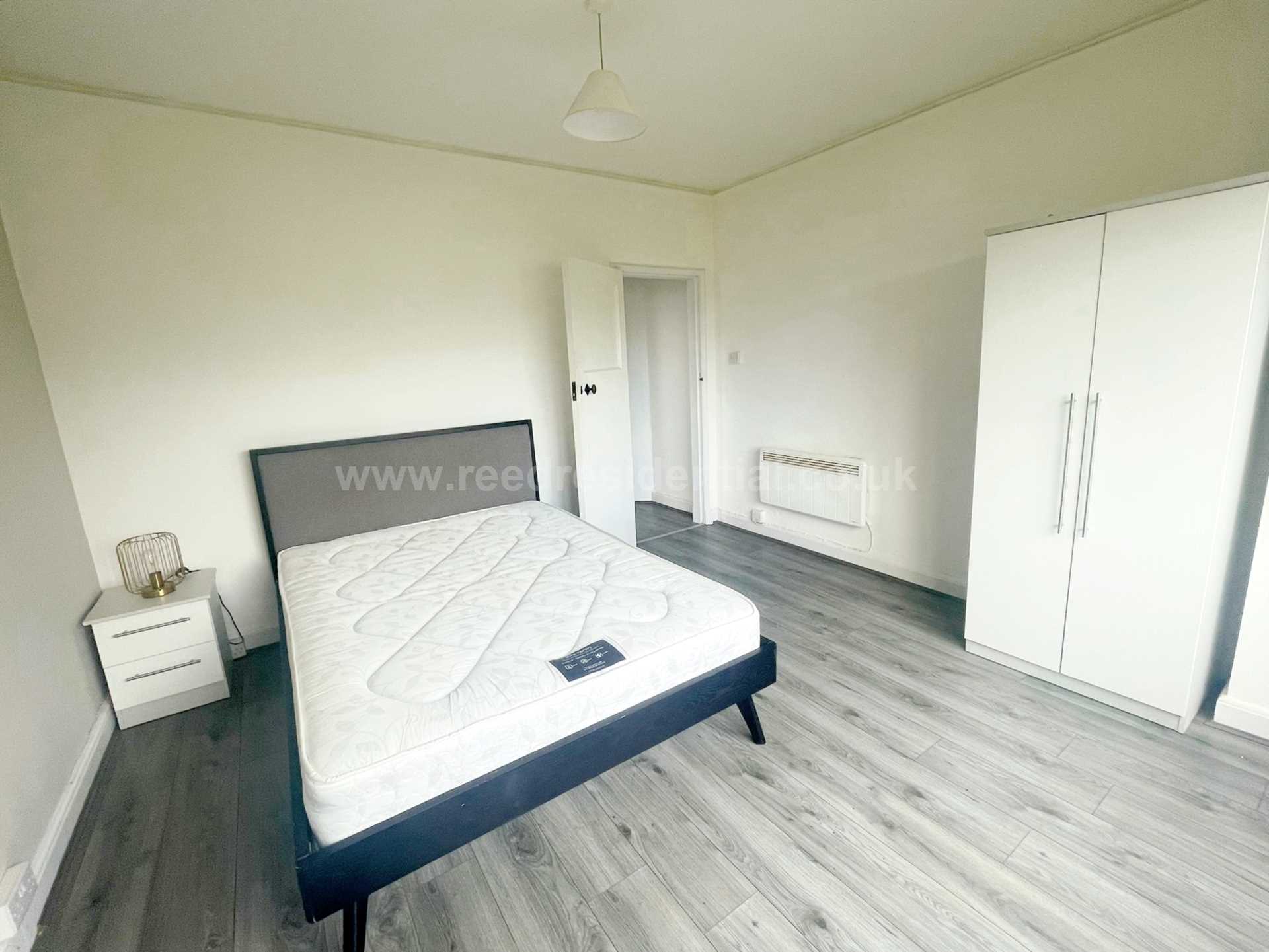 2 Bed flat to Rent in 201 Gibbins Rd | B29 6NH - Image 4