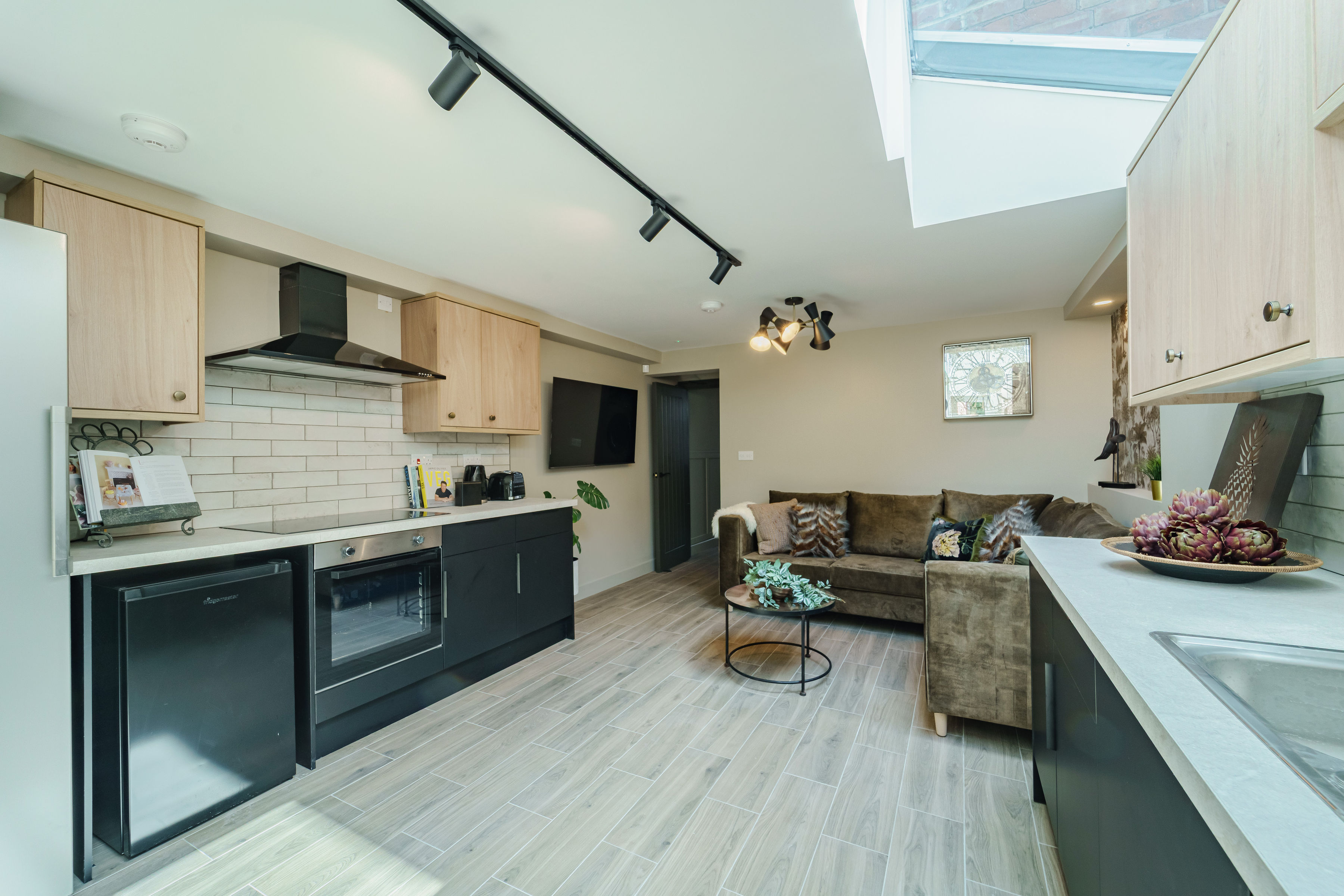 1 Bed house to Rent in Selly Oak | B29 6EN - Image 1
