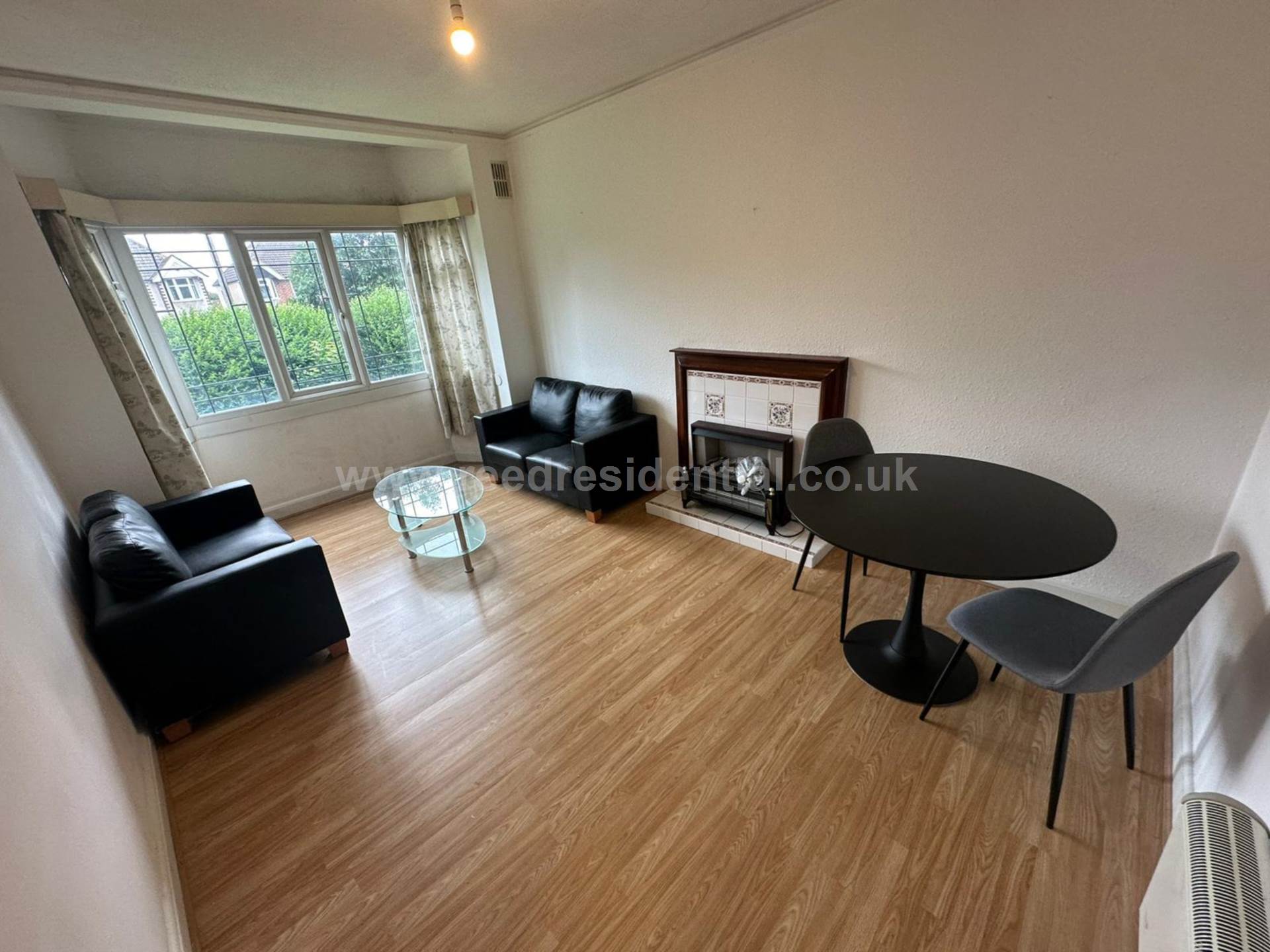1 Bed flat to Rent in 201 Gibbins Rd | B29 6NH - Image 2