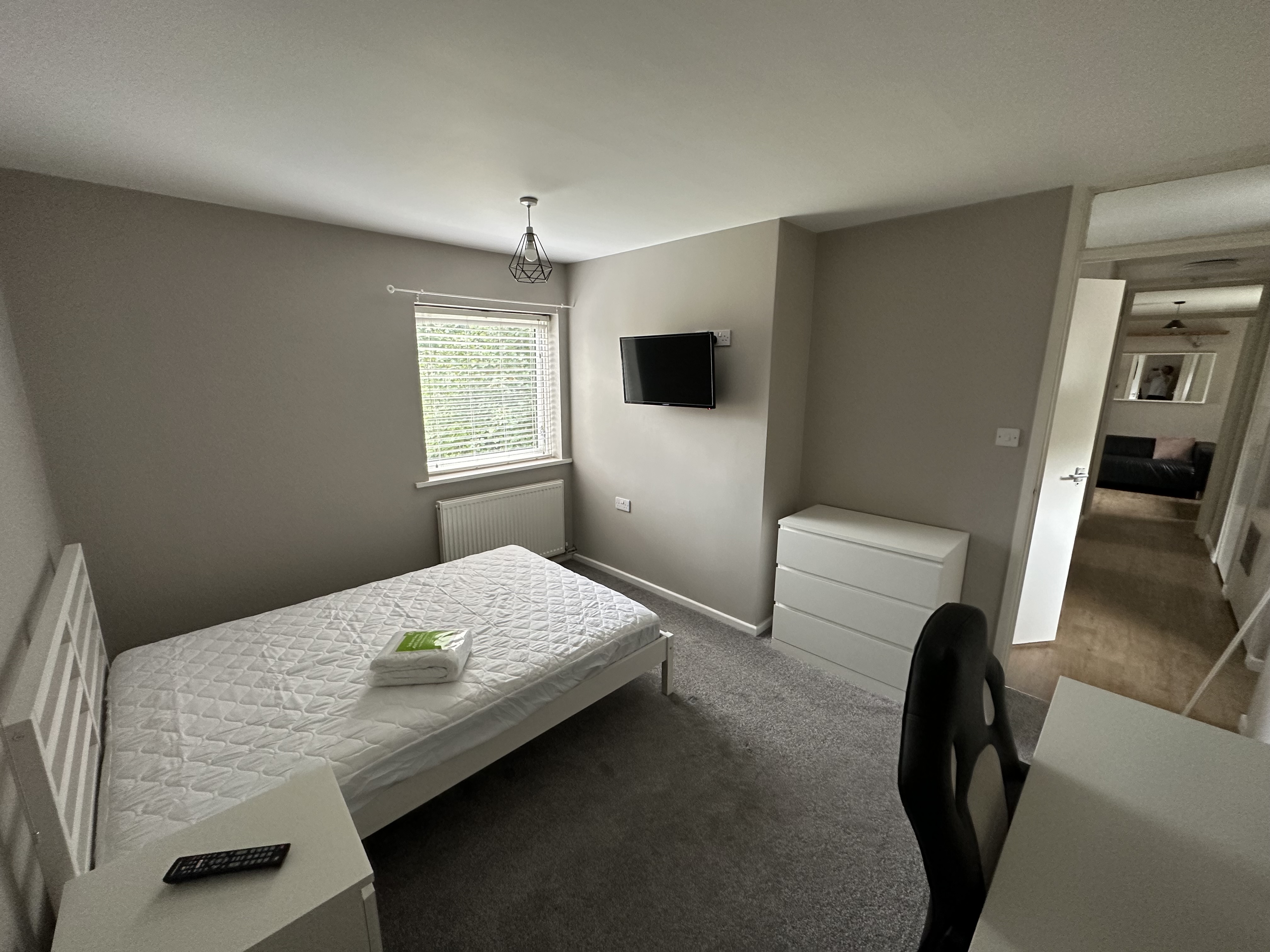 2 Bed flat to Rent in Harborne | B17 0LB - Image 4